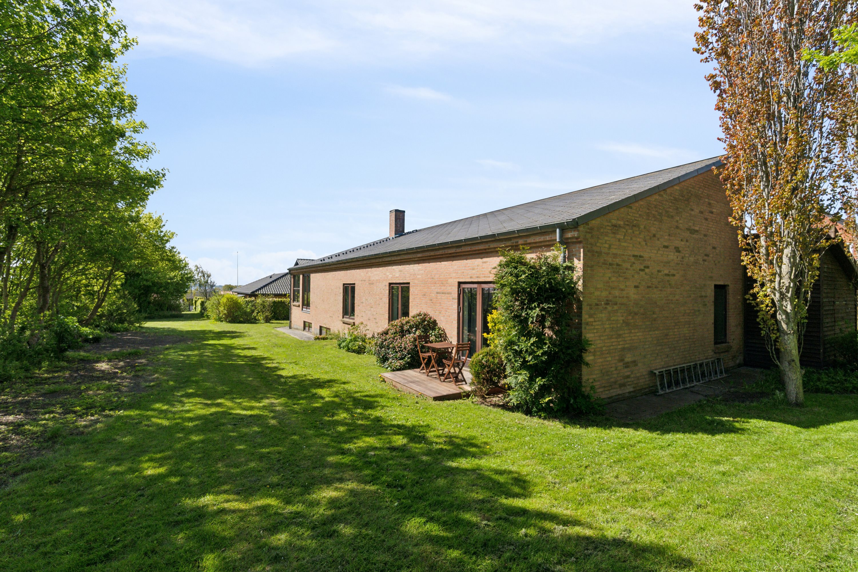 Fremhævet set fra haven billede i fuldskærmstilstand. Billede af Jasminvej 42, 7700 Thisted