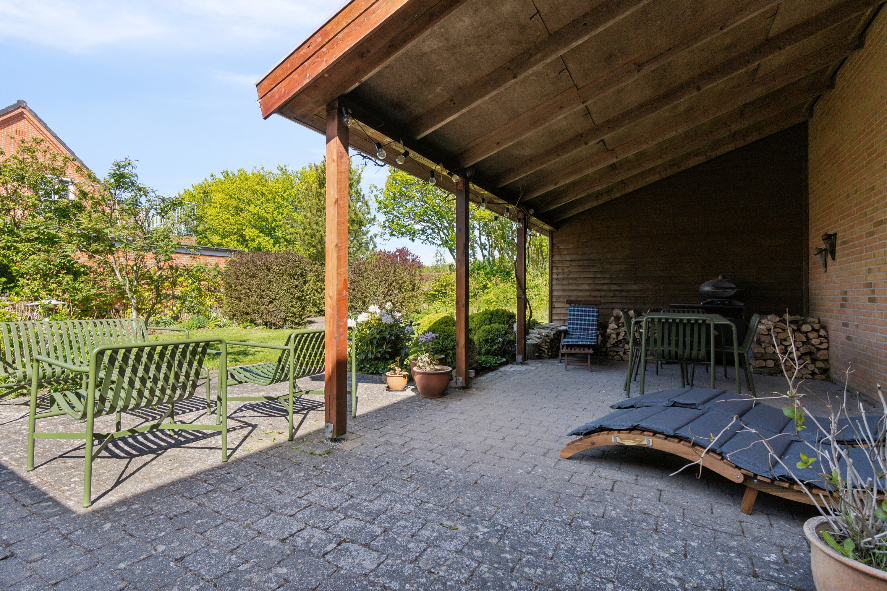 Fremhævet overdækket terrasse billede i fuldskærmstilstand. Billede af Jasminvej 42, 7700 Thisted