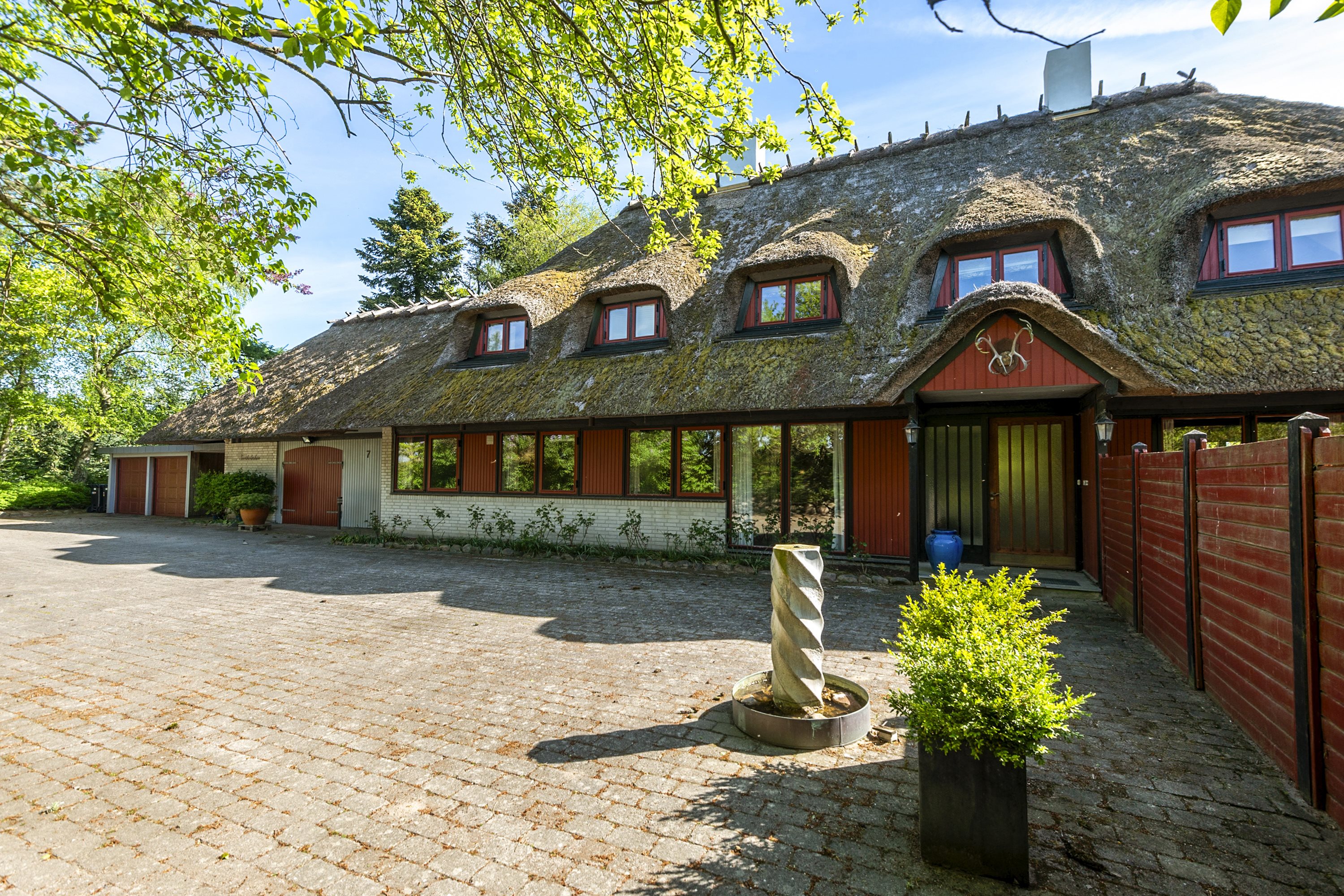 Fremhævet ejendommen billede i fuldskærmstilstand. Billede af Sortholmvej 7, Tåning, 8660 Skanderborg