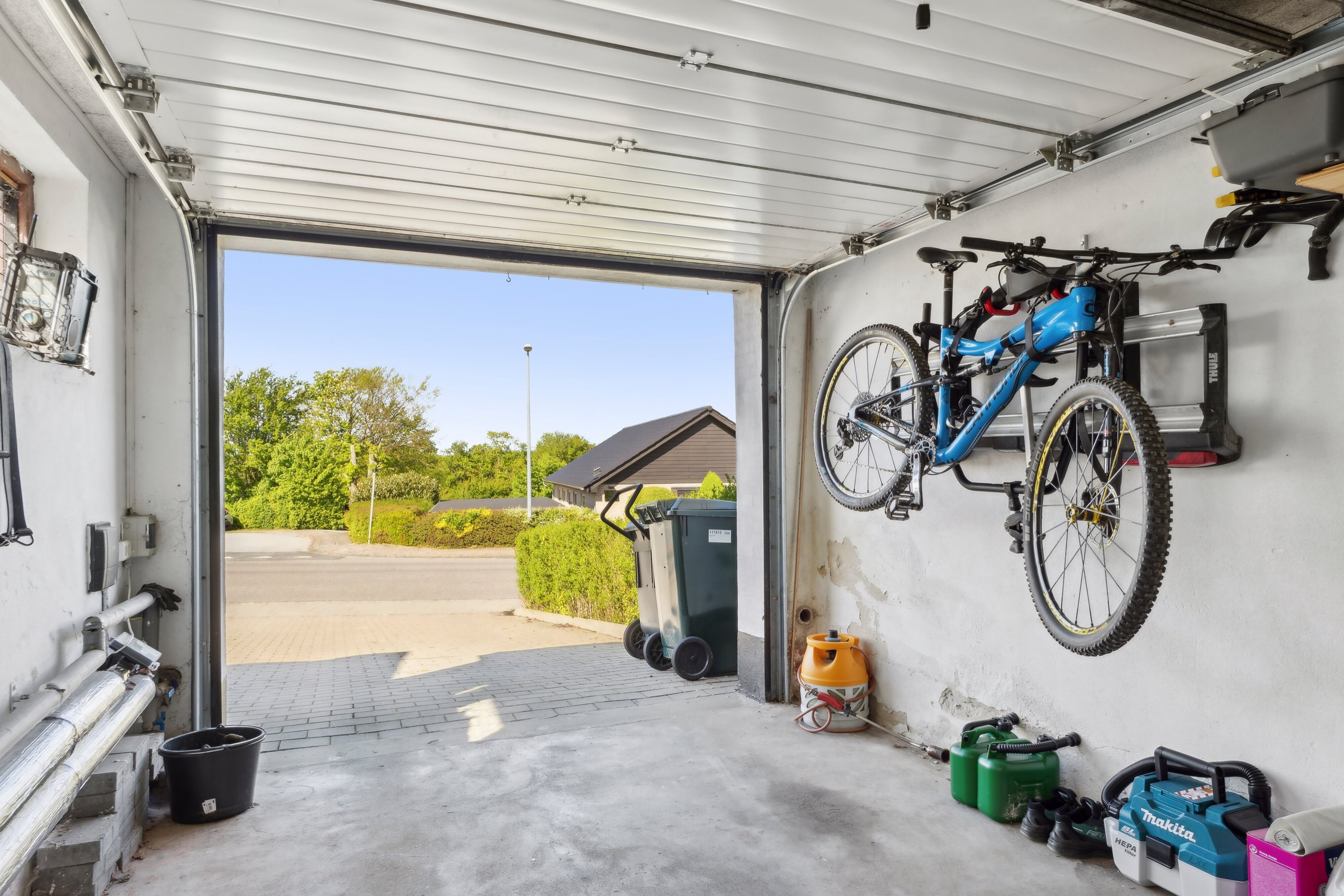Fremhævet garage billede i fuldskærmstilstand. Billede af Nygade 78, 7430 Ikast