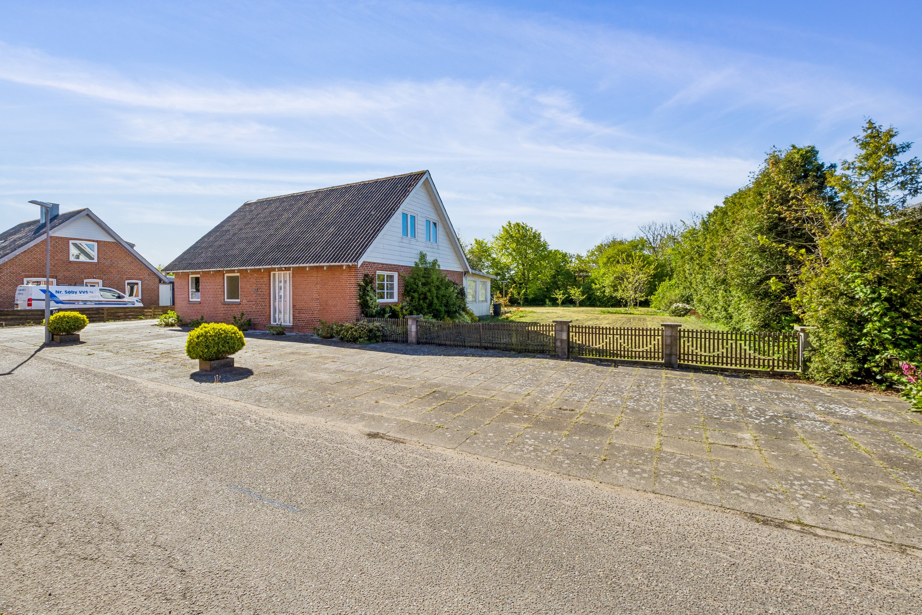 Miniaturebillede 1: ejendom 1. Billede af Mælkevejen 16, Rønbjerg, 7800 Skive