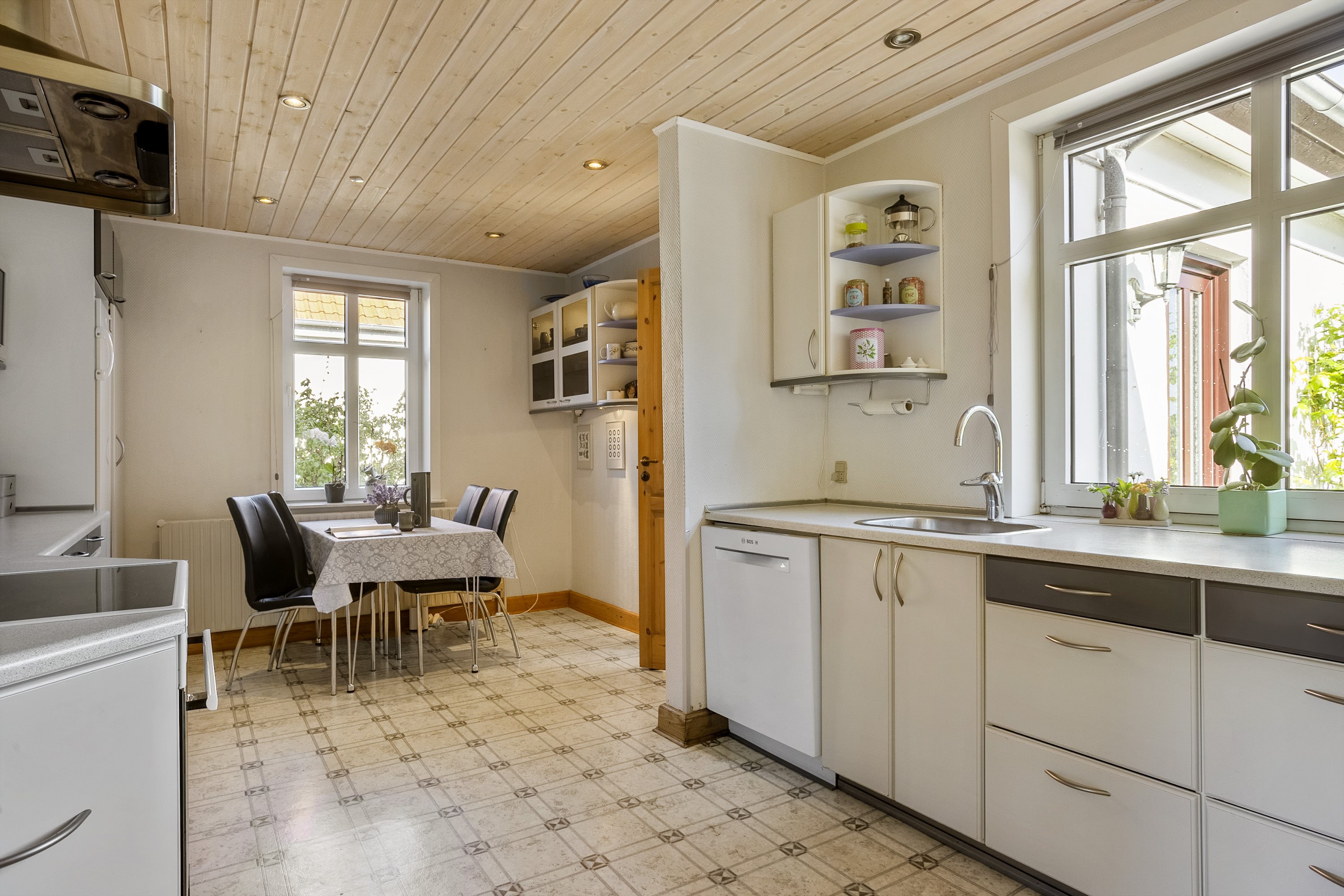 Miniaturebillede 2: køkken. Billede af Vestergade 28, 6650 Brørup