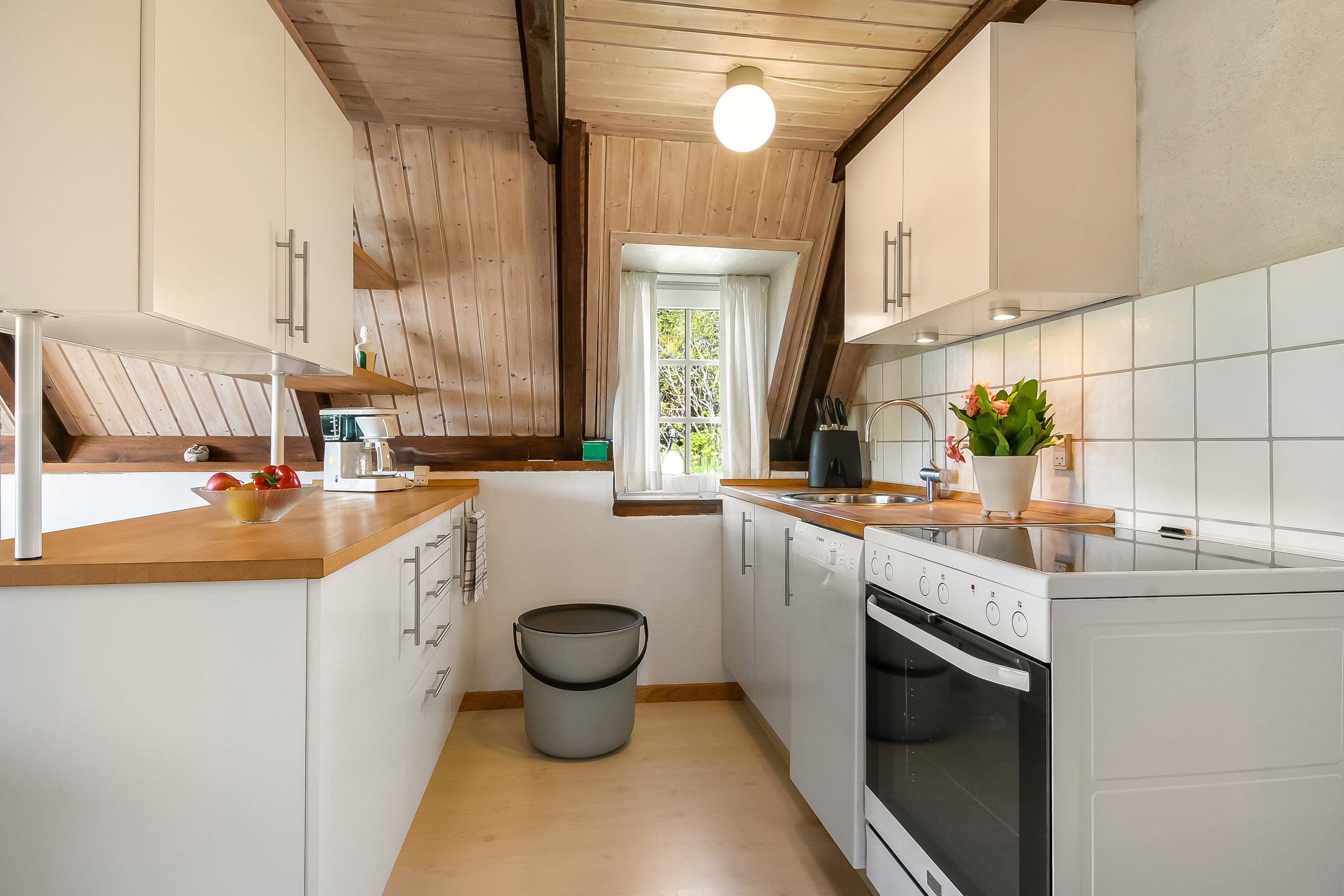 Fremhævet køkken billede i fuldskærmstilstand. Billede af Sundhuse 8, Vedersø, 6990 Ulfborg