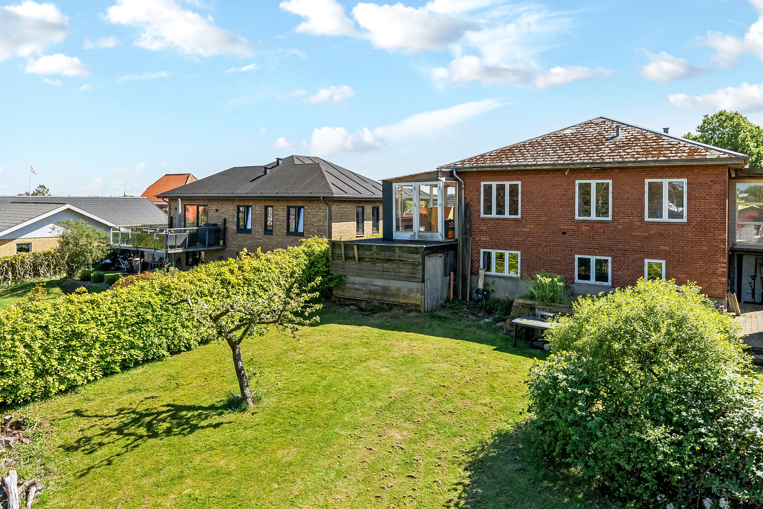 Fremhævet mastefoto billede i fuldskærmstilstand. Billede af Poul Møllers Vej 22, 6000 Kolding