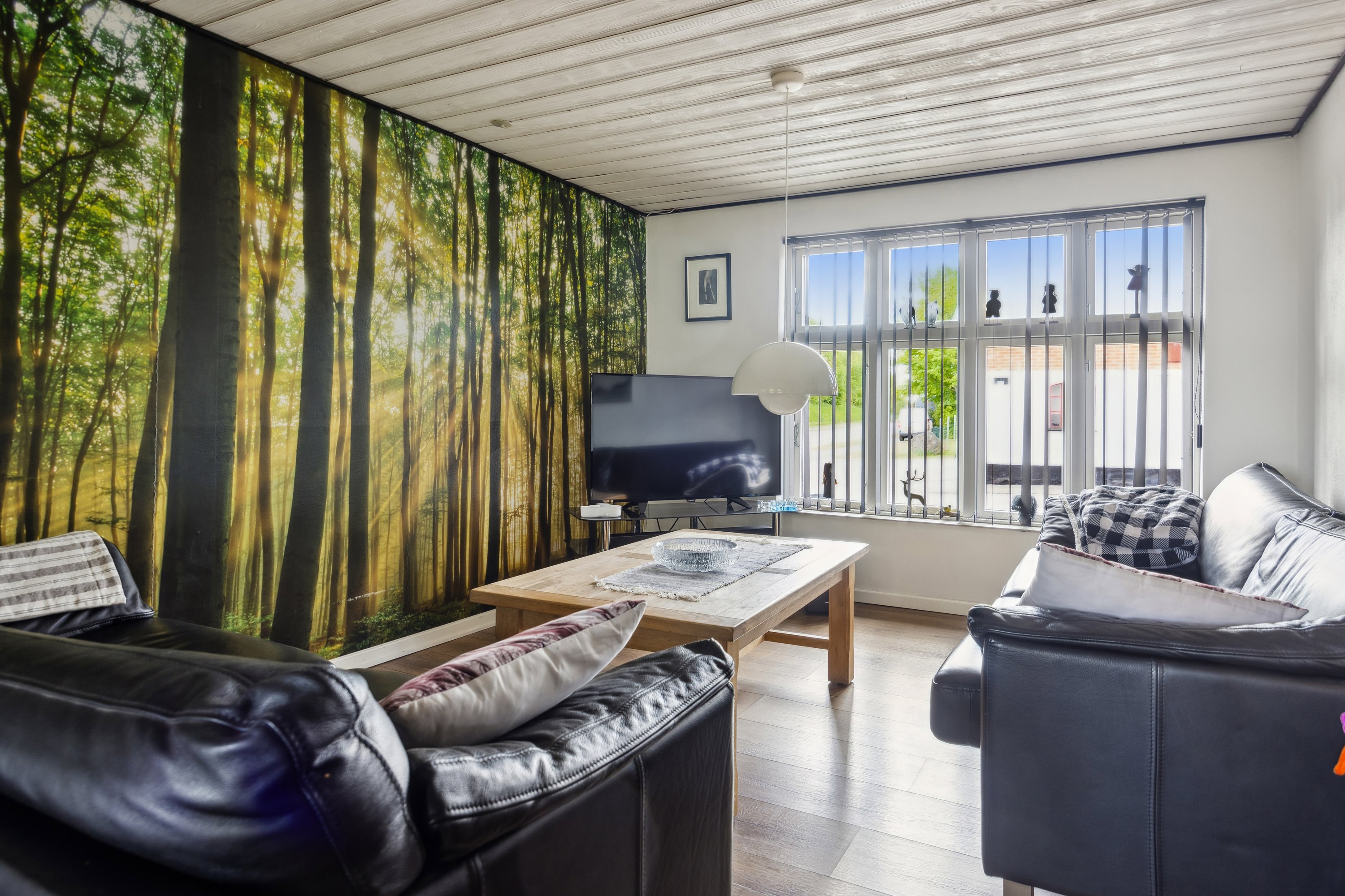 Fremhævet stue billede i fuldskærmstilstand. Billede af Boldrupvej 109, Simested, 9620 Aalestrup