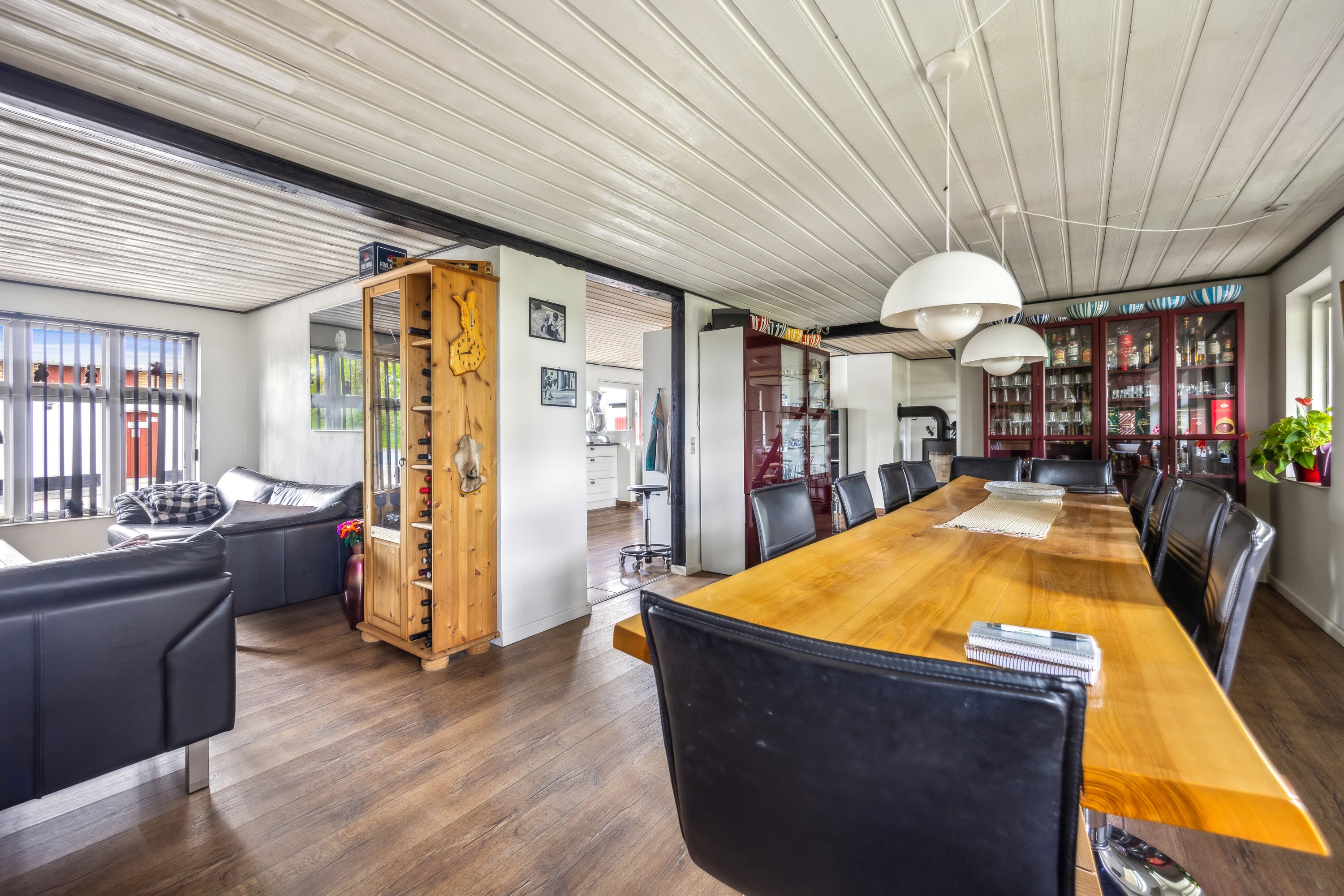 Fremhævet stue billede i fuldskærmstilstand. Billede af Boldrupvej 109, Simested, 9620 Aalestrup