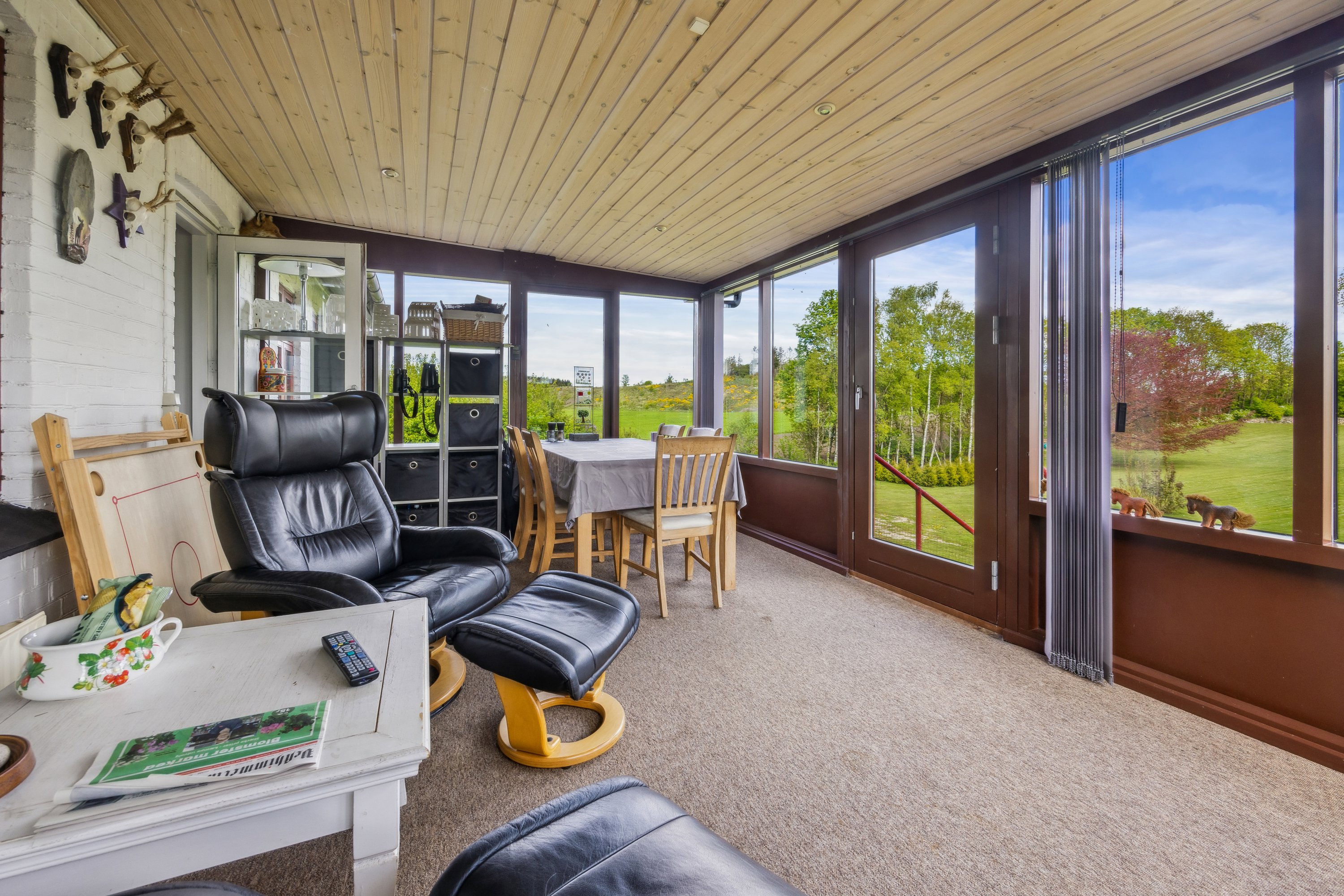 Fremhævet udestue billede i fuldskærmstilstand. Billede af Boldrupvej 109, Simested, 9620 Aalestrup