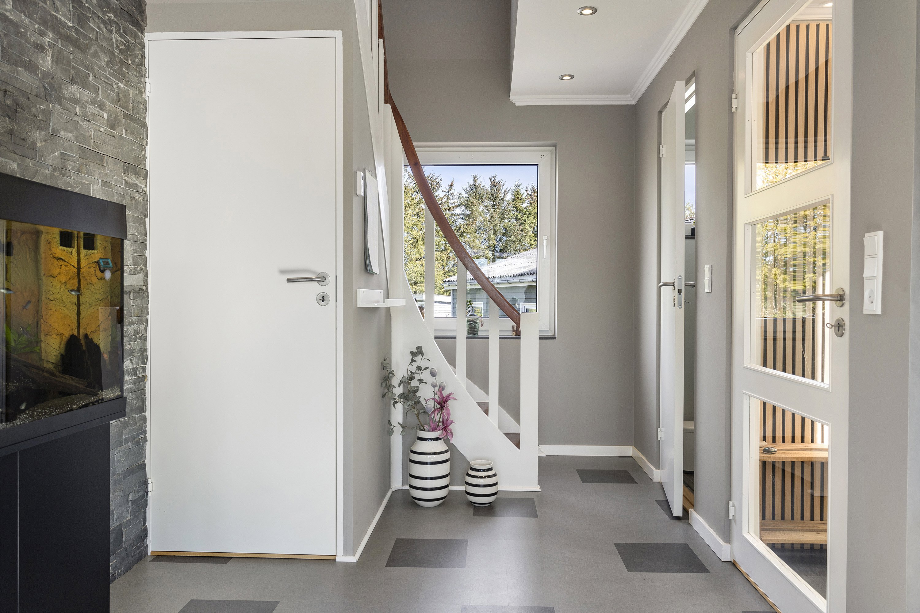 Fremhævet entré billede i fuldskærmstilstand. Billede af Tårsvej 58, Lendum, 9870 Sindal