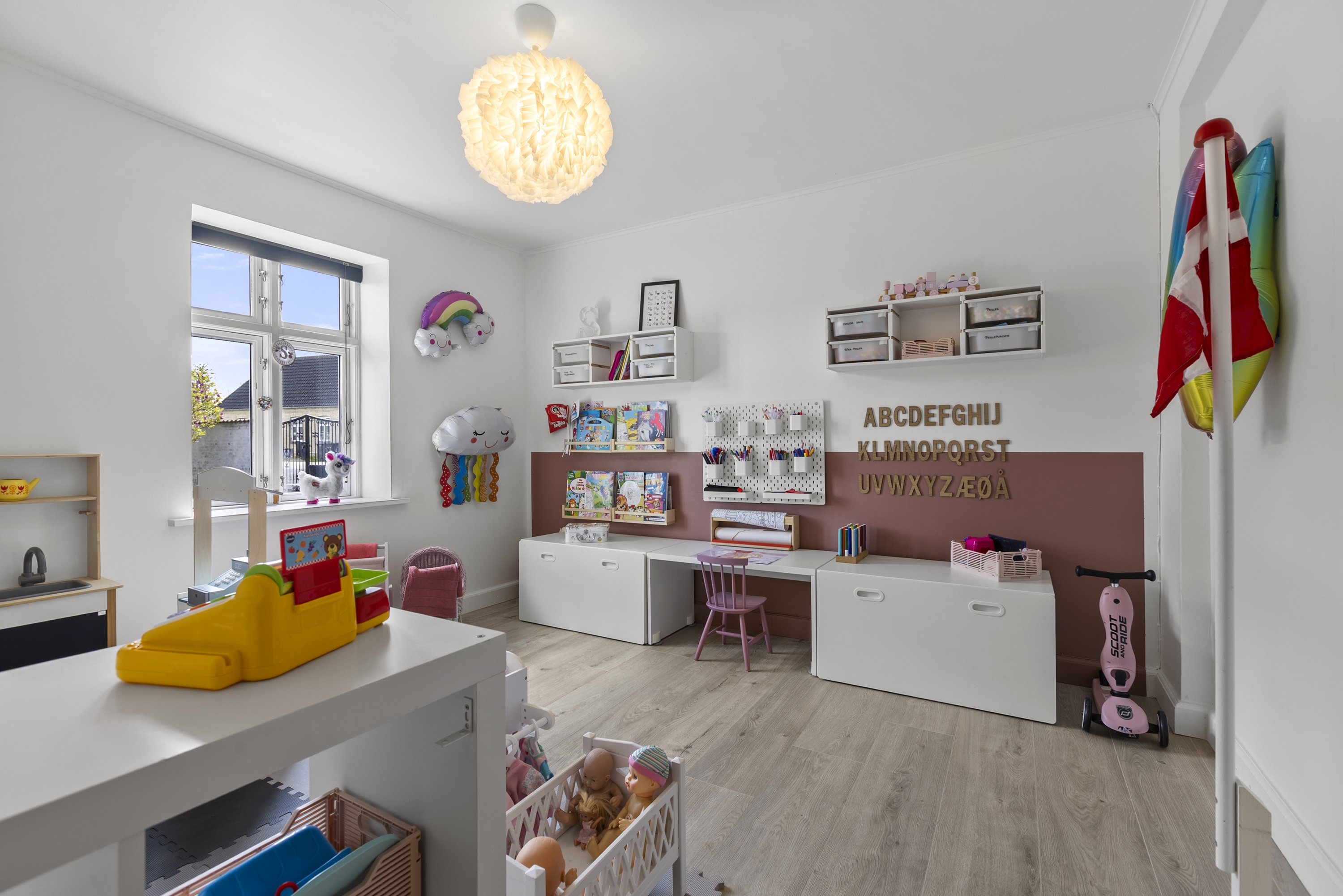 Fremhævet værelse billede i fuldskærmstilstand. Billede af Banevej 2, 4293 Dianalund