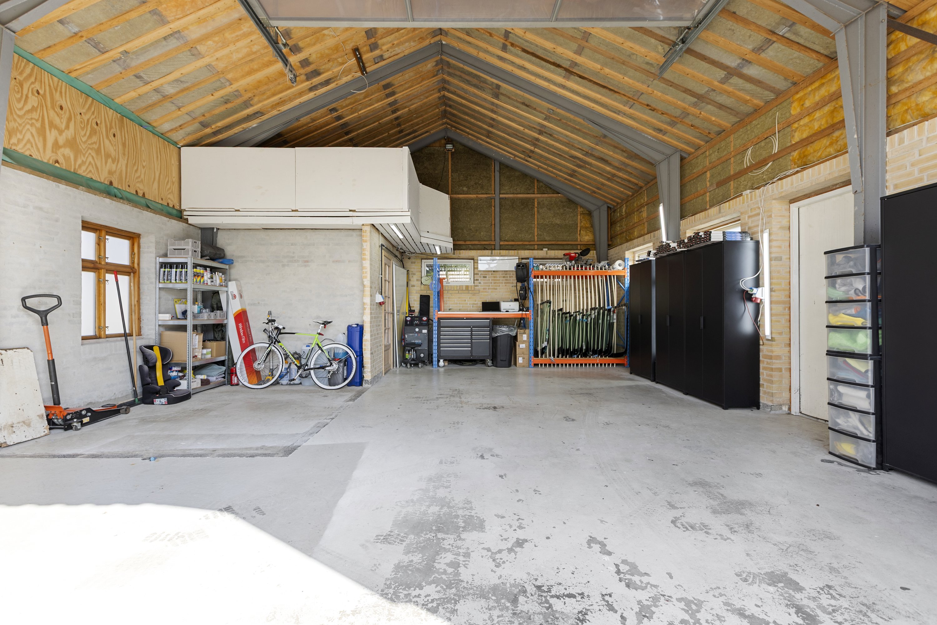 Fremhævet værksted billede i fuldskærmstilstand. Billede af Banevej 2, 4293 Dianalund