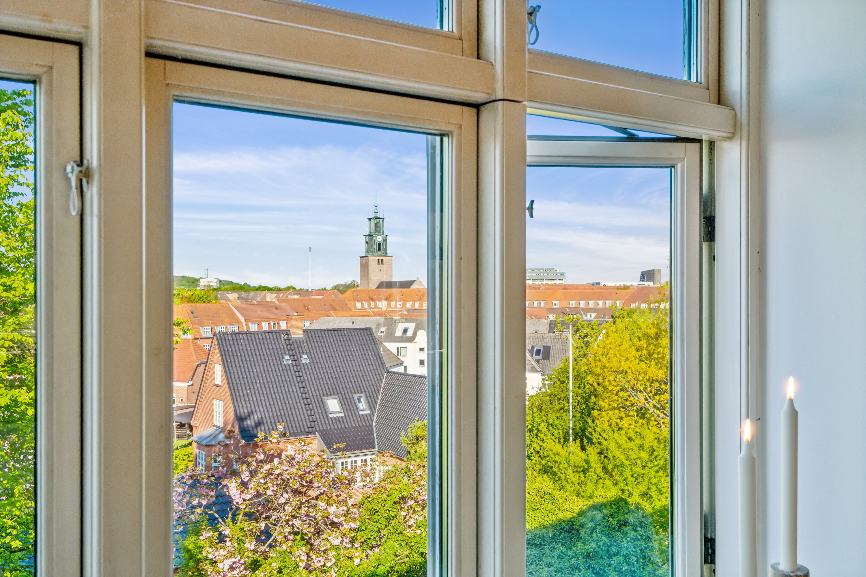 Fremhævet udsigt billede i fuldskærmstilstand. Billede af Hadsundvej 8, 3. tv., Vejgaard, 9000 Aalborg