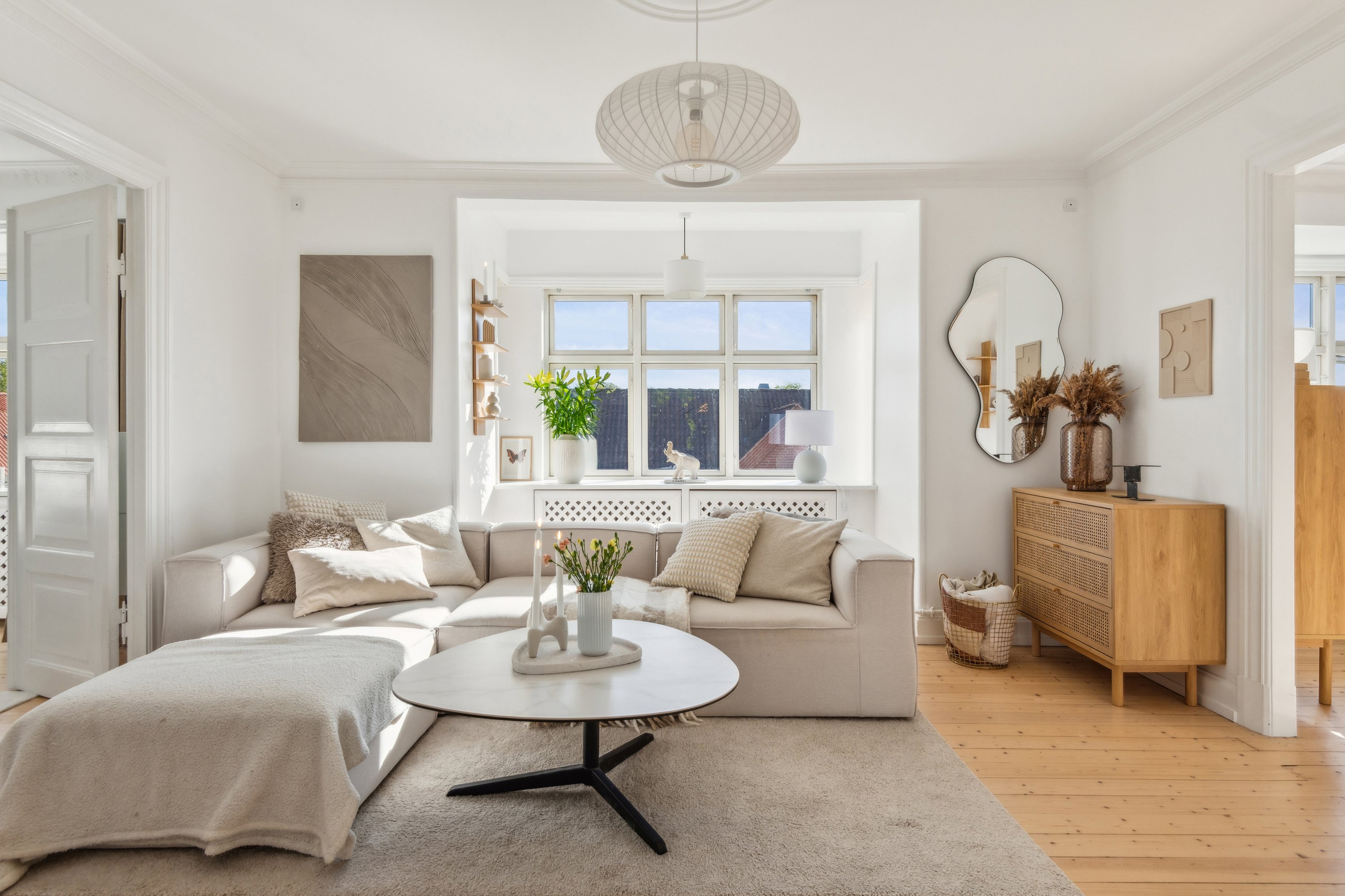 Fremhævet stue billede i fuldskærmstilstand. Billede af Hadsundvej 8, 3. tv., Vejgaard, 9000 Aalborg