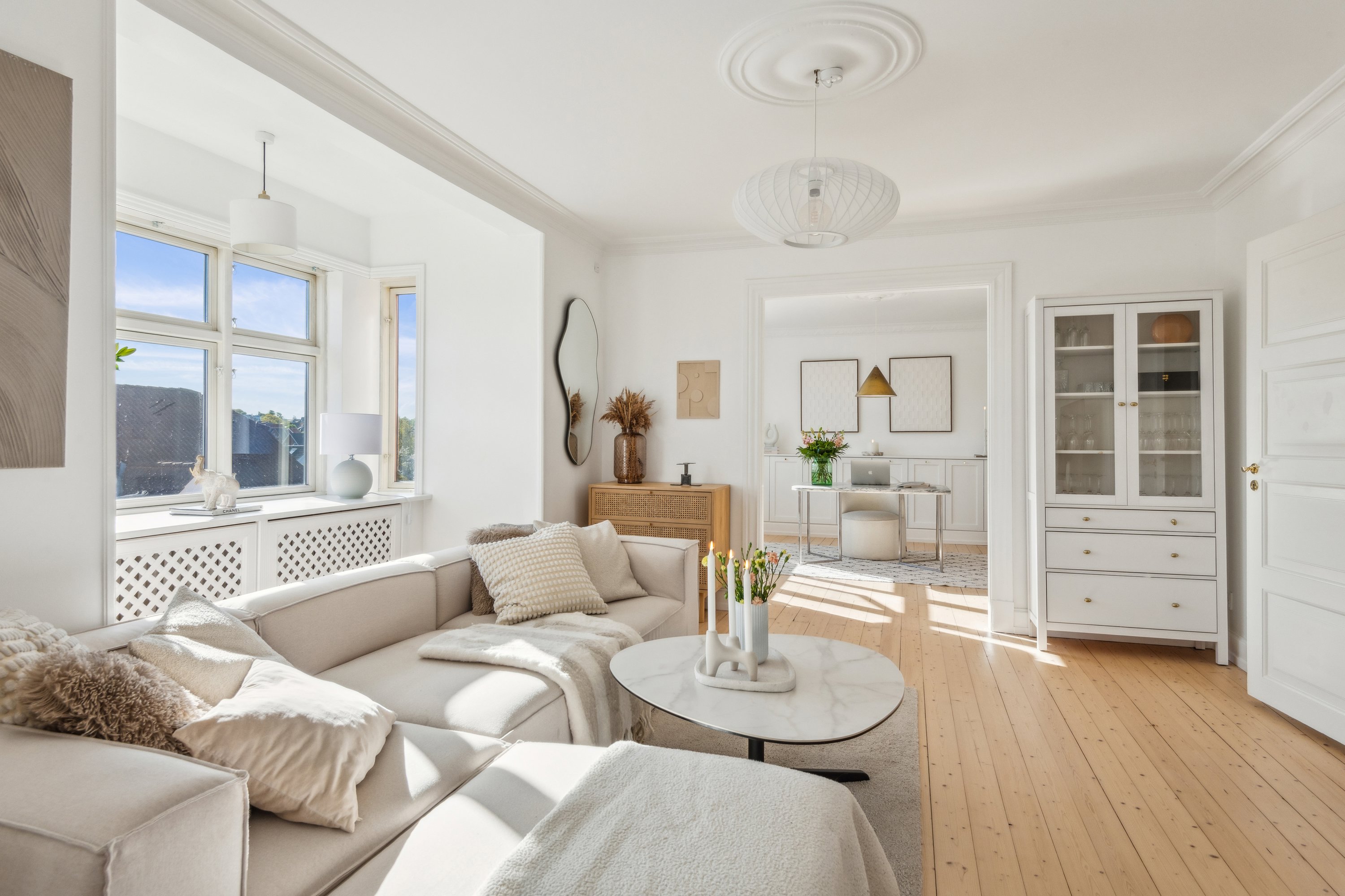 Fremhævet stue billede i fuldskærmstilstand. Billede af Hadsundvej 8, 3. tv., Vejgaard, 9000 Aalborg