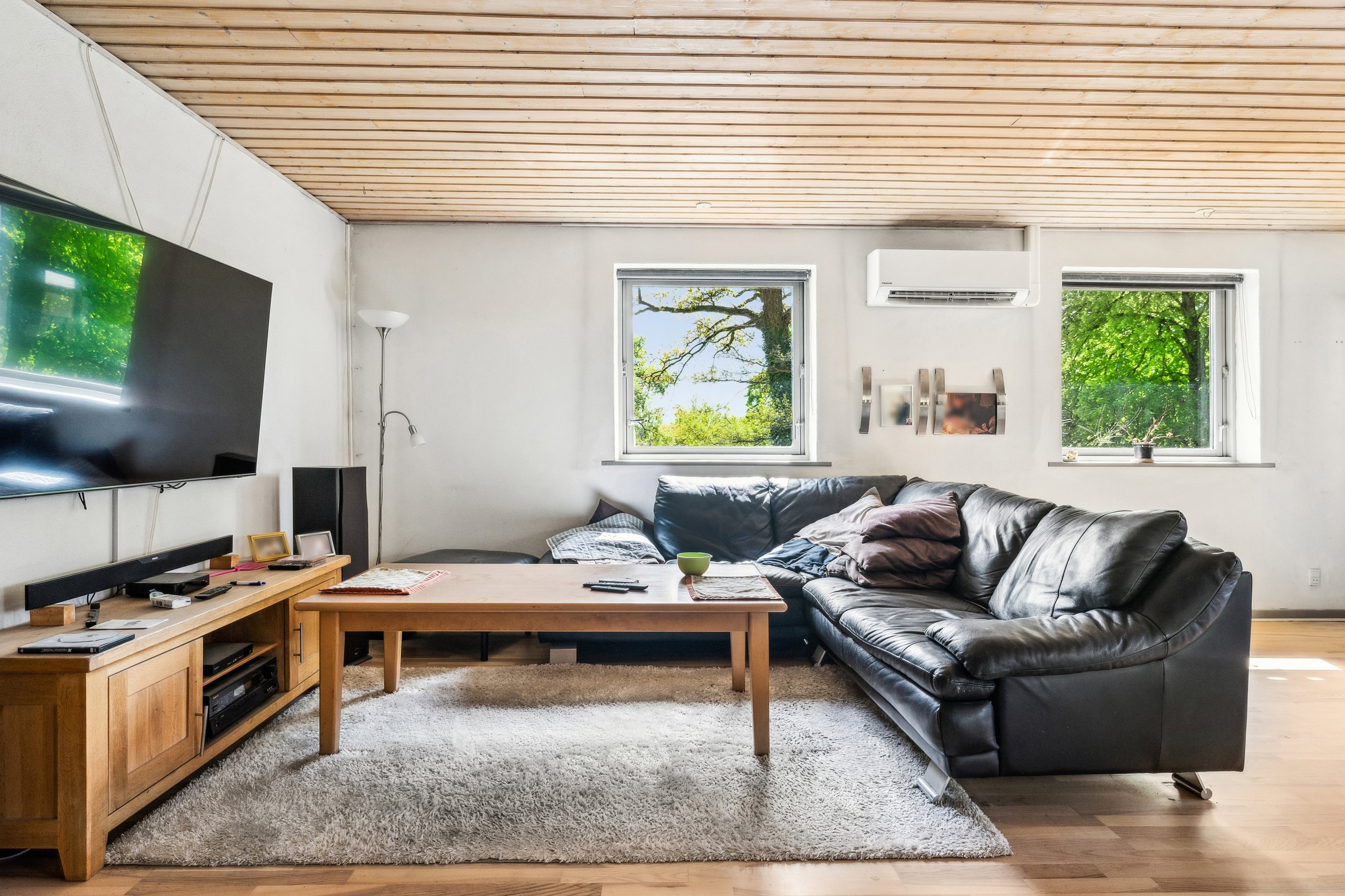 Fremhævet stue billede i fuldskærmstilstand. Billede af Grådalsvej 11, Borre, 8850 Bjerringbro