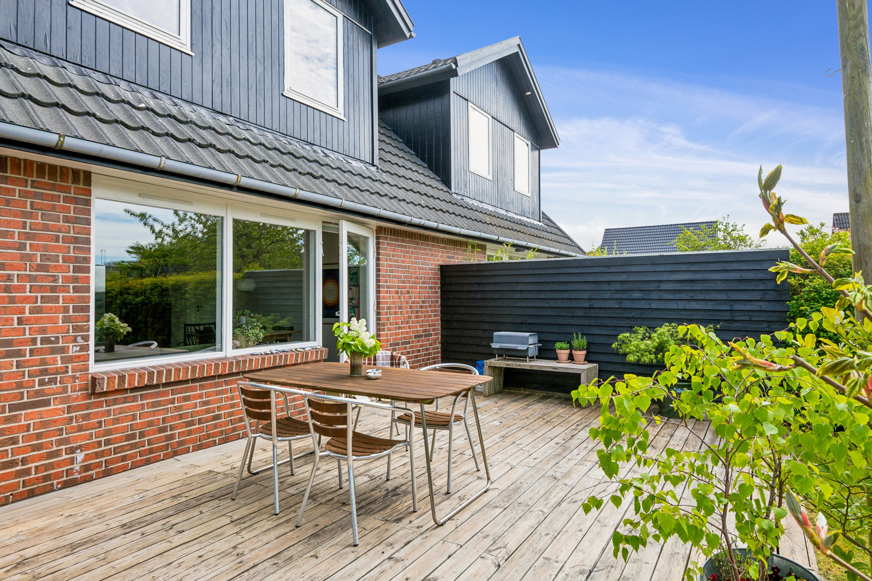 Fremhævet ejendom 1 billede i fuldskærmstilstand. Billede af Davids Alle 44B, 9000 Aalborg