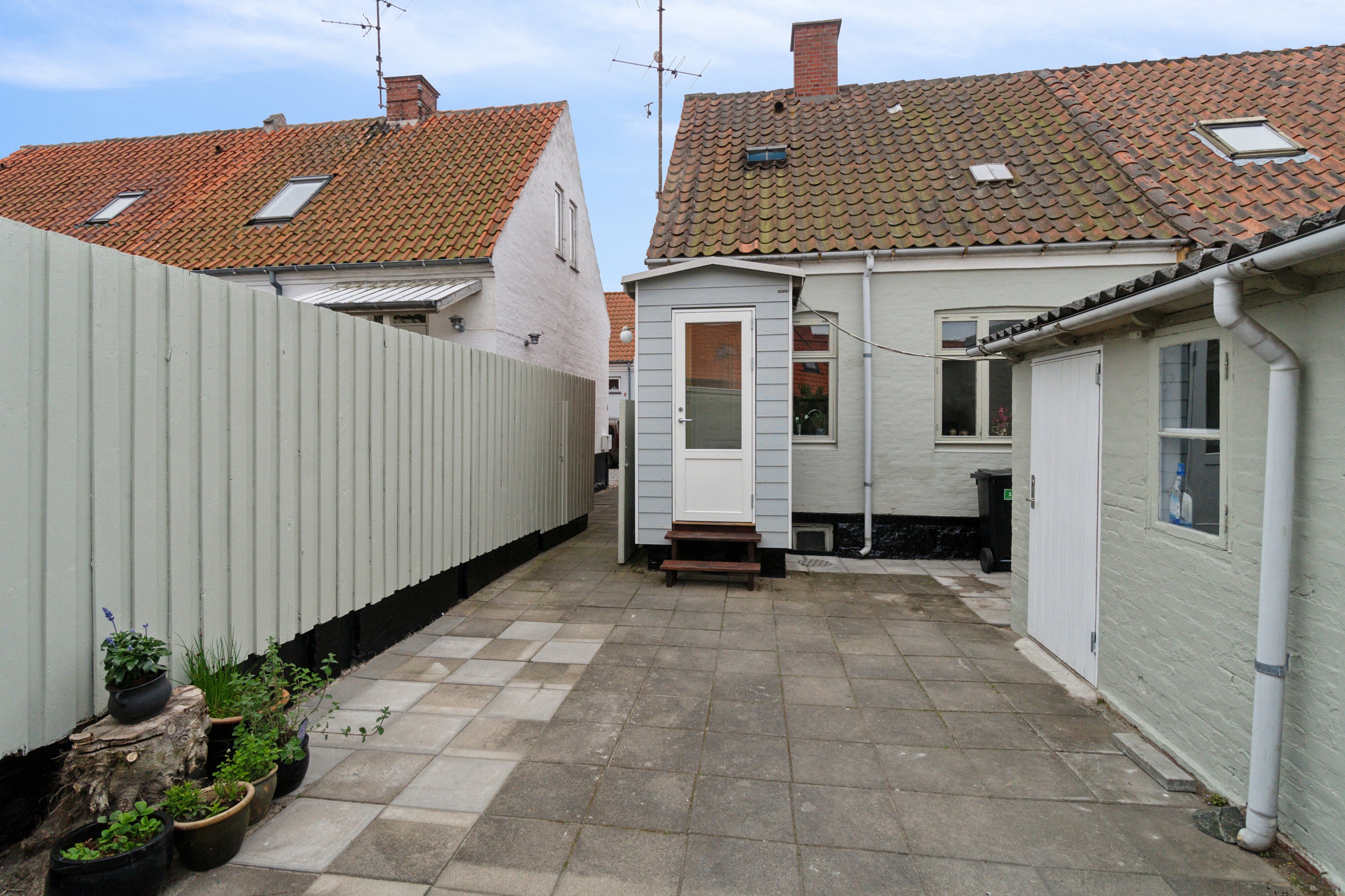 Fremhævet udhus billede i fuldskærmstilstand. Billede af Ny Østergade 7, 3700 Rønne