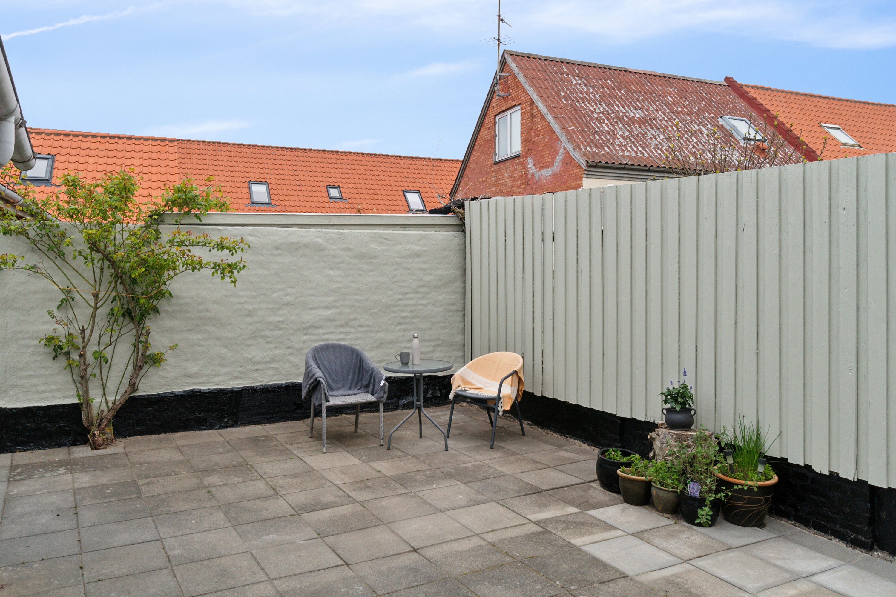 Fremhævet terrasse billede i fuldskærmstilstand. Billede af Ny Østergade 7, 3700 Rønne