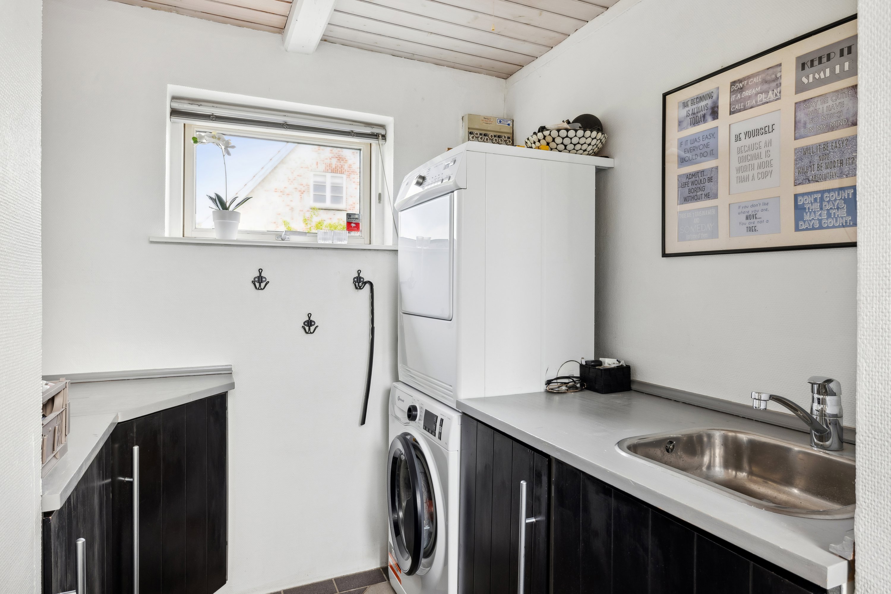 Fremhævet badeværelse billede i fuldskærmstilstand. Billede af Syrenvej 10, Pindstrup, 8550 Ryomgård