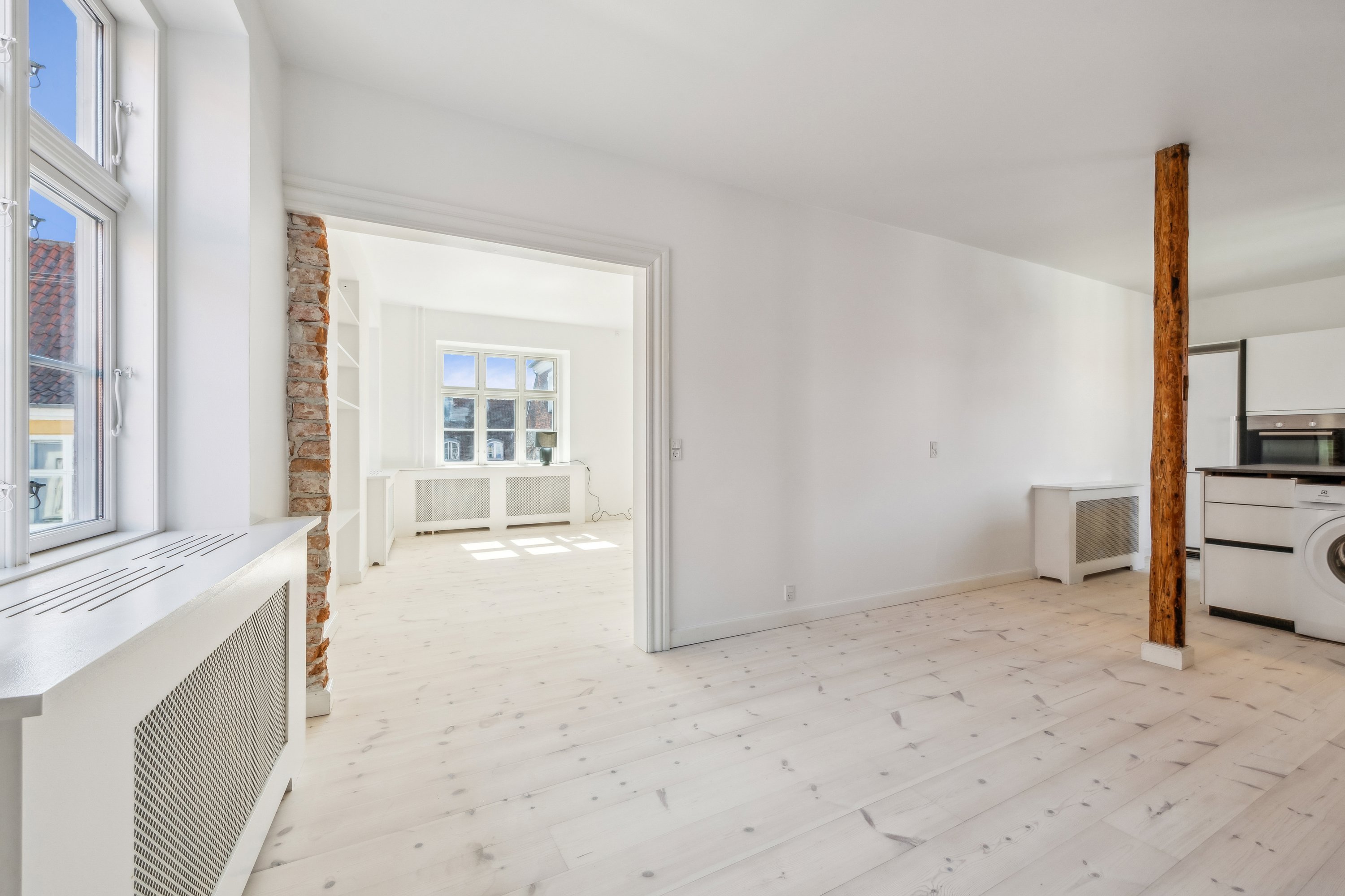 Miniaturebillede 1: køkken/alrum. Billede af Strandgade 45A, 1. tv., 3000 Helsingør