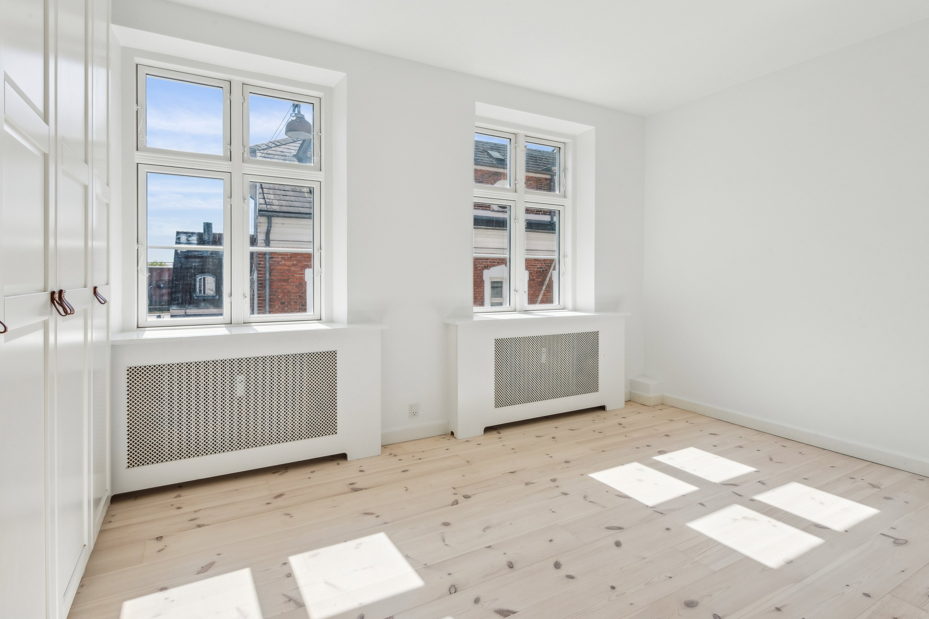 Fremhævet stue billede i fuldskærmstilstand. Billede af Strandgade 45A, 1. tv., 3000 Helsingør