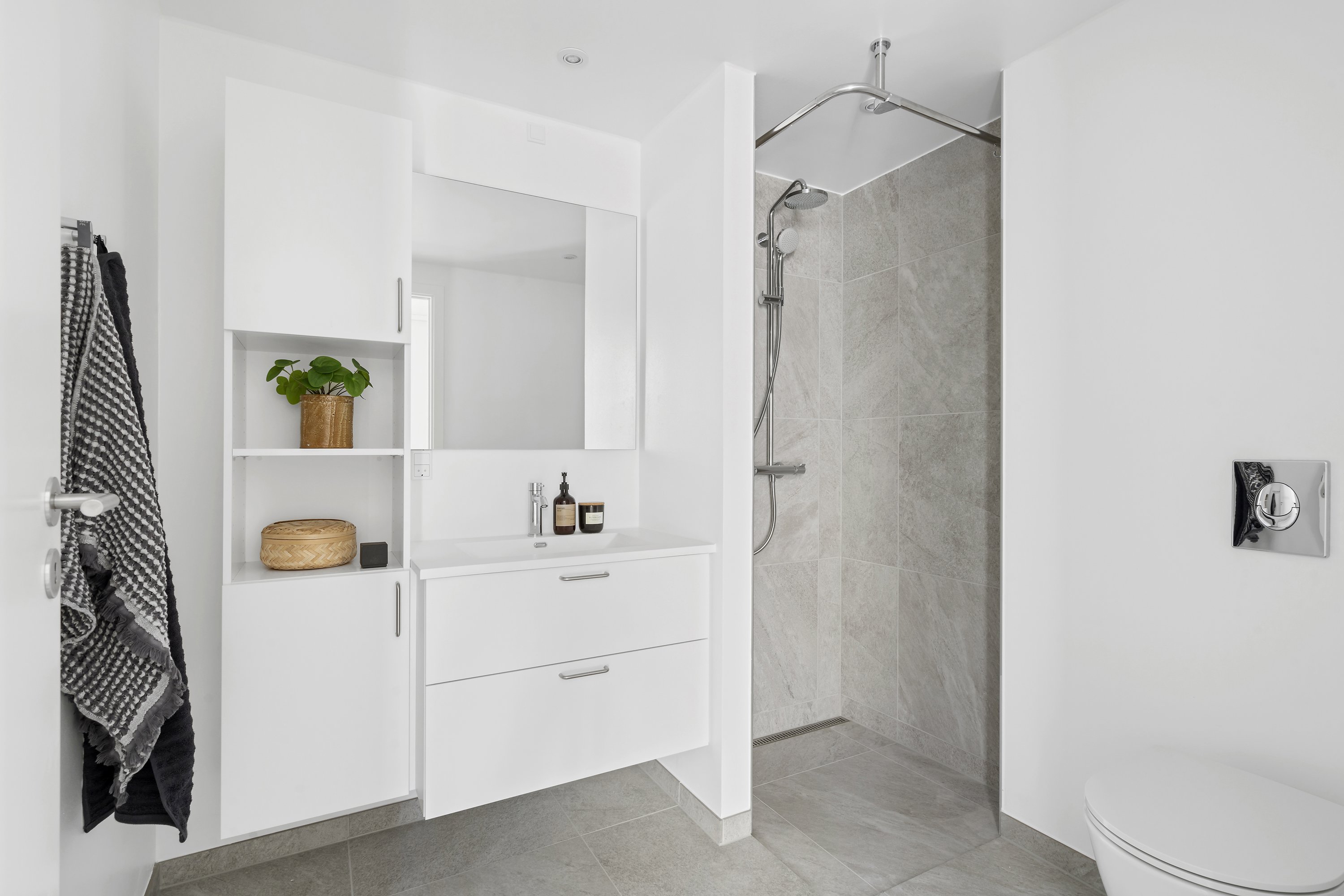 Fremhævet  billede i fuldskærmstilstand. Billede af Nordre Havnekaj 31F, 1. tv., 5300 Kerteminde