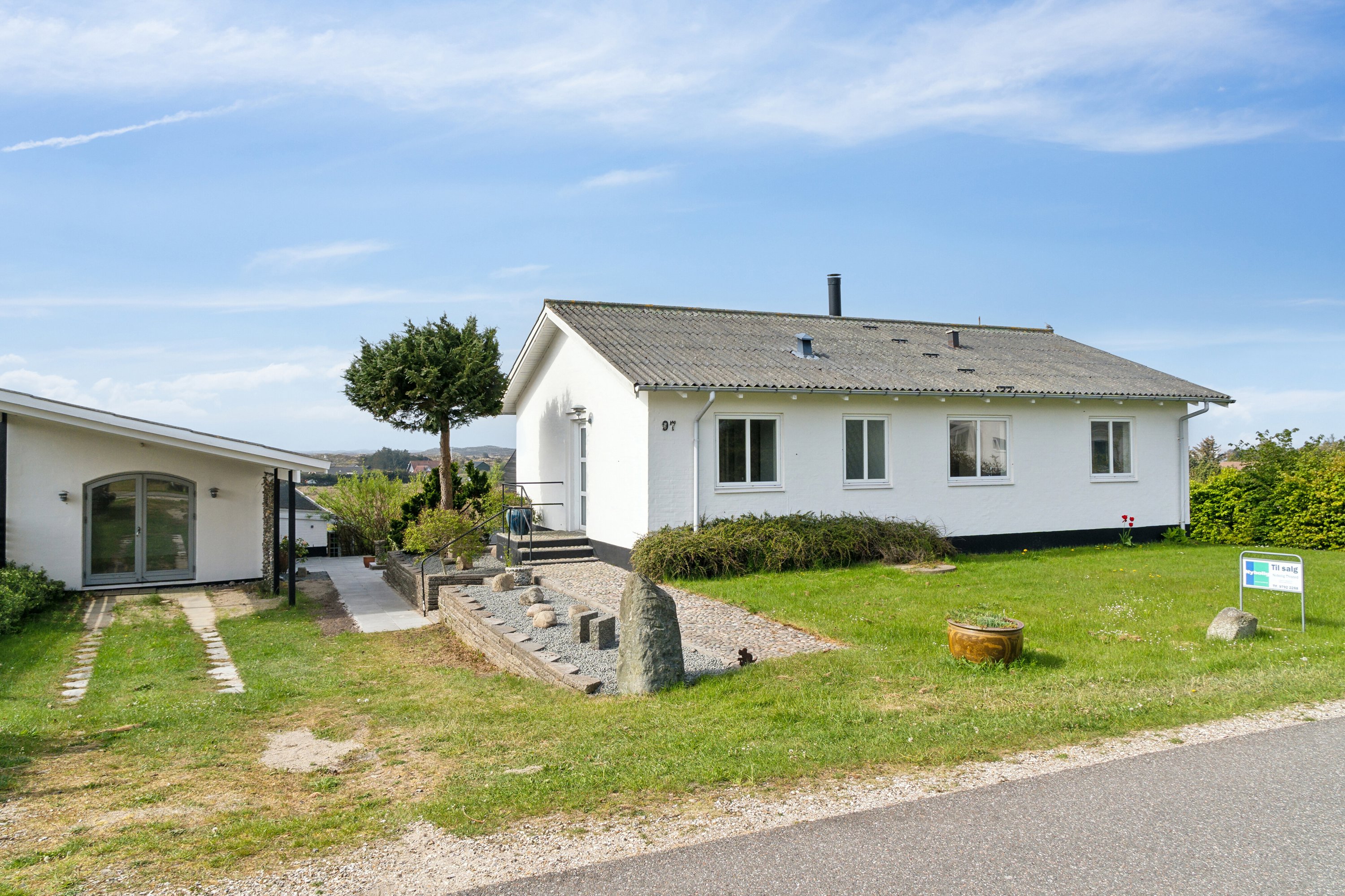 Fremhævet set fra vejen billede i fuldskærmstilstand. Billede af Stenbjerg Kirke Vej 97A, Stenbjerg, 7752 Snedsted