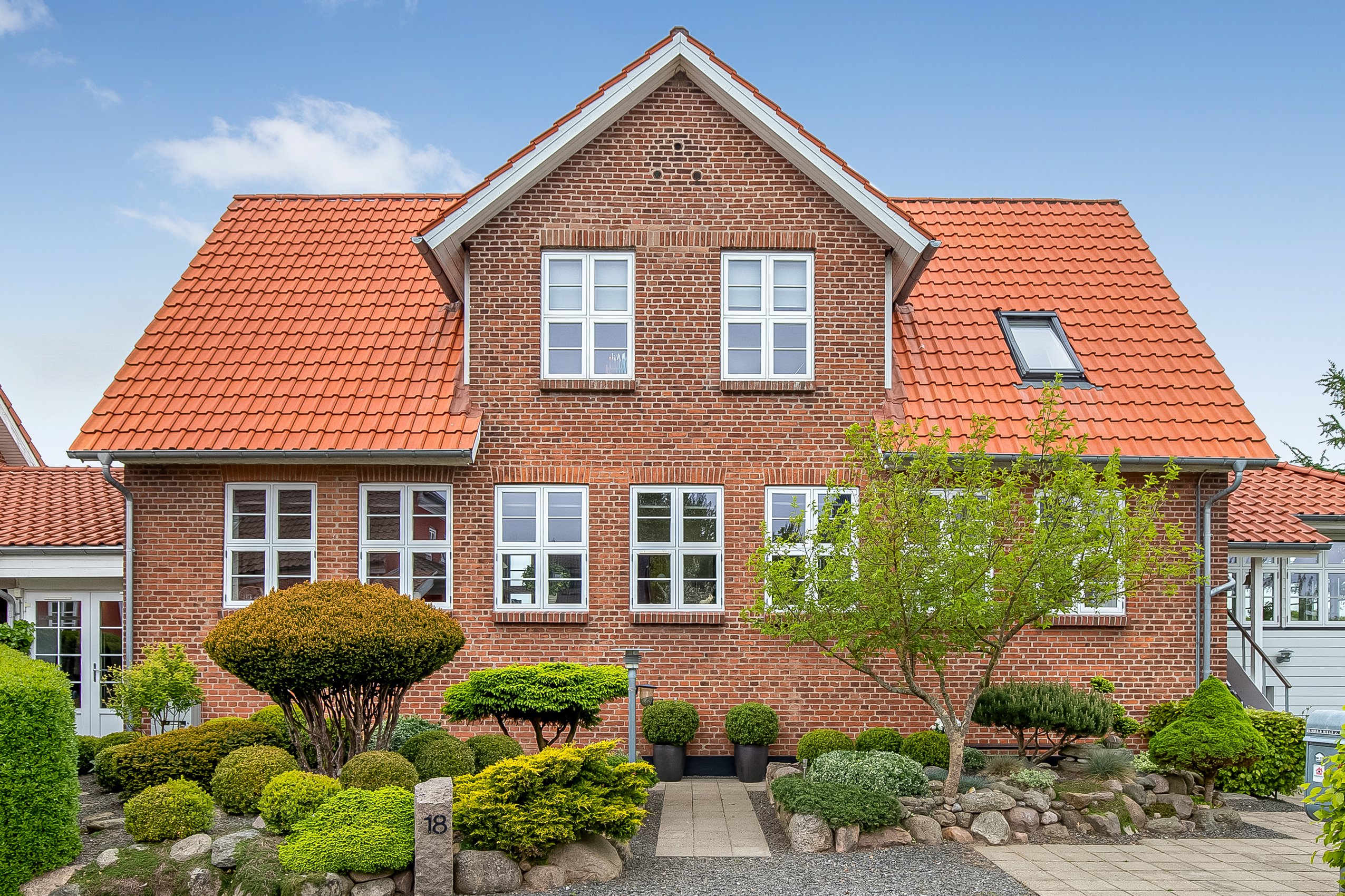 Fremhævet ejendommen billede i fuldskærmstilstand. Billede af Smørhullet 18, Smørhullet, 7100 Vejle