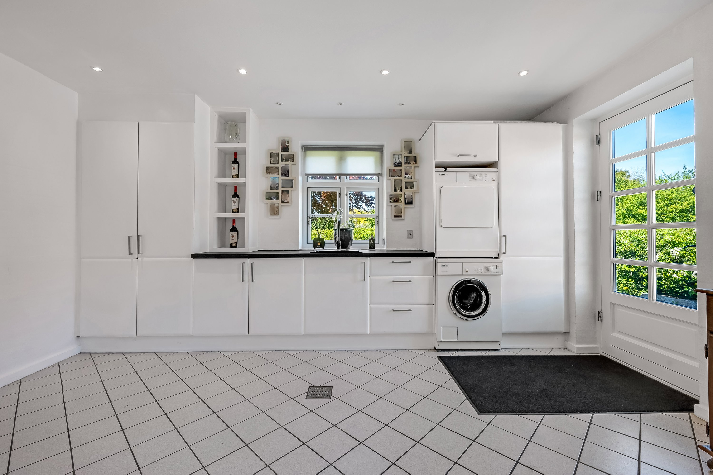 Fremhævet køkken billede i fuldskærmstilstand. Billede af Strædet 1, Møgeltønder, 6270 Tønder