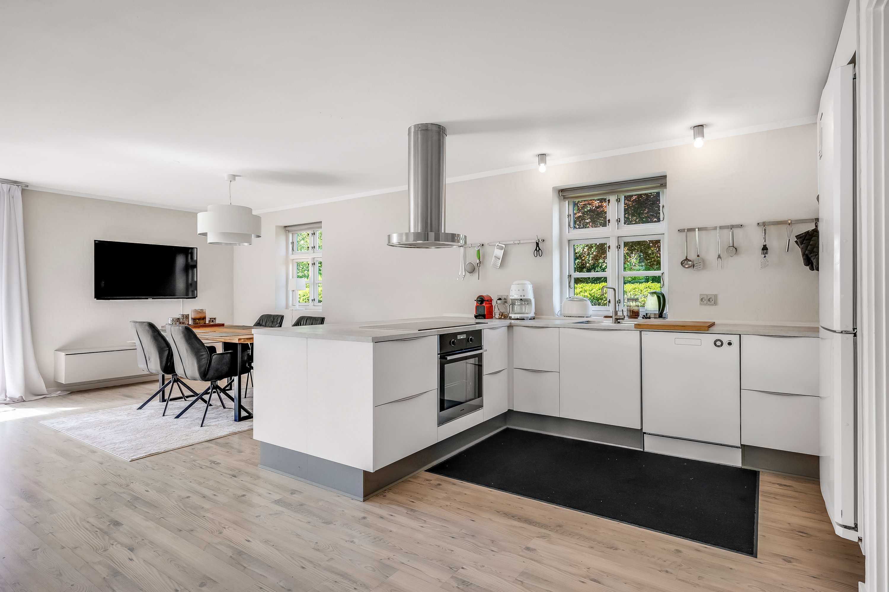 Fremhævet køkken billede i fuldskærmstilstand. Billede af Strædet 1, Møgeltønder, 6270 Tønder