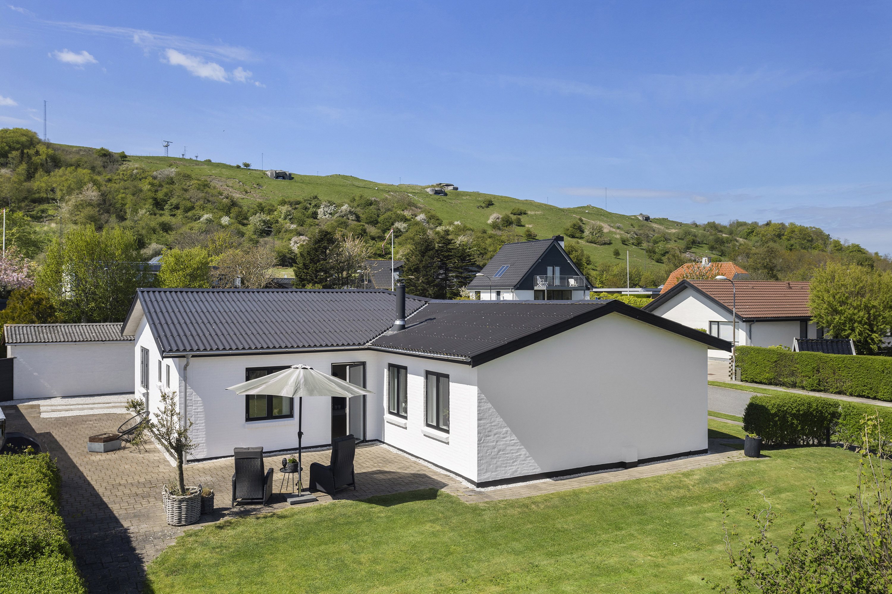 Fremhævet ejendommen billede i fuldskærmstilstand. Billede af Gustav Wieds Vej 1, 9900 Frederikshavn