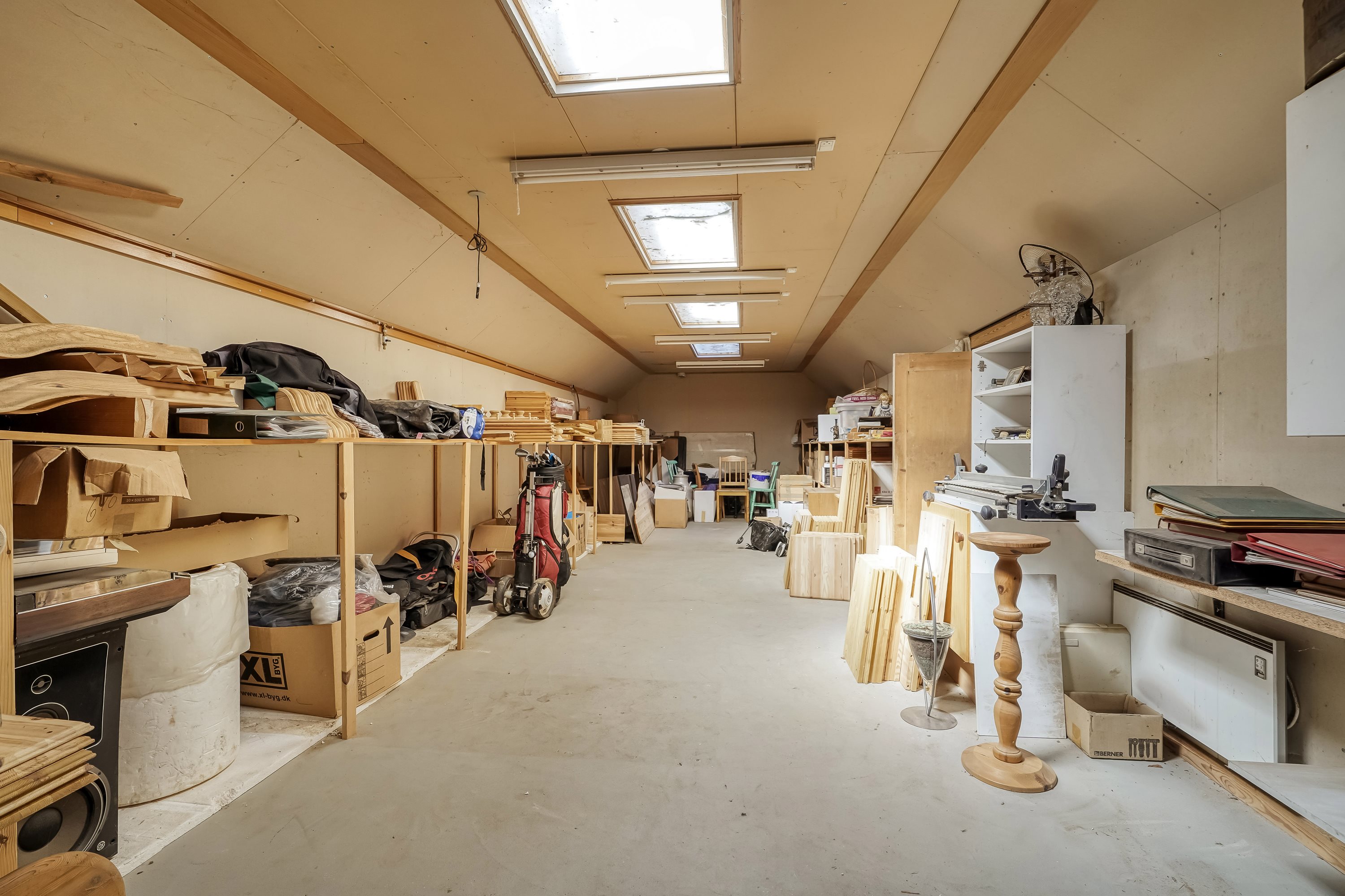 Fremhævet værksted billede i fuldskærmstilstand. Billede af Bygade 29, 7160 Tørring