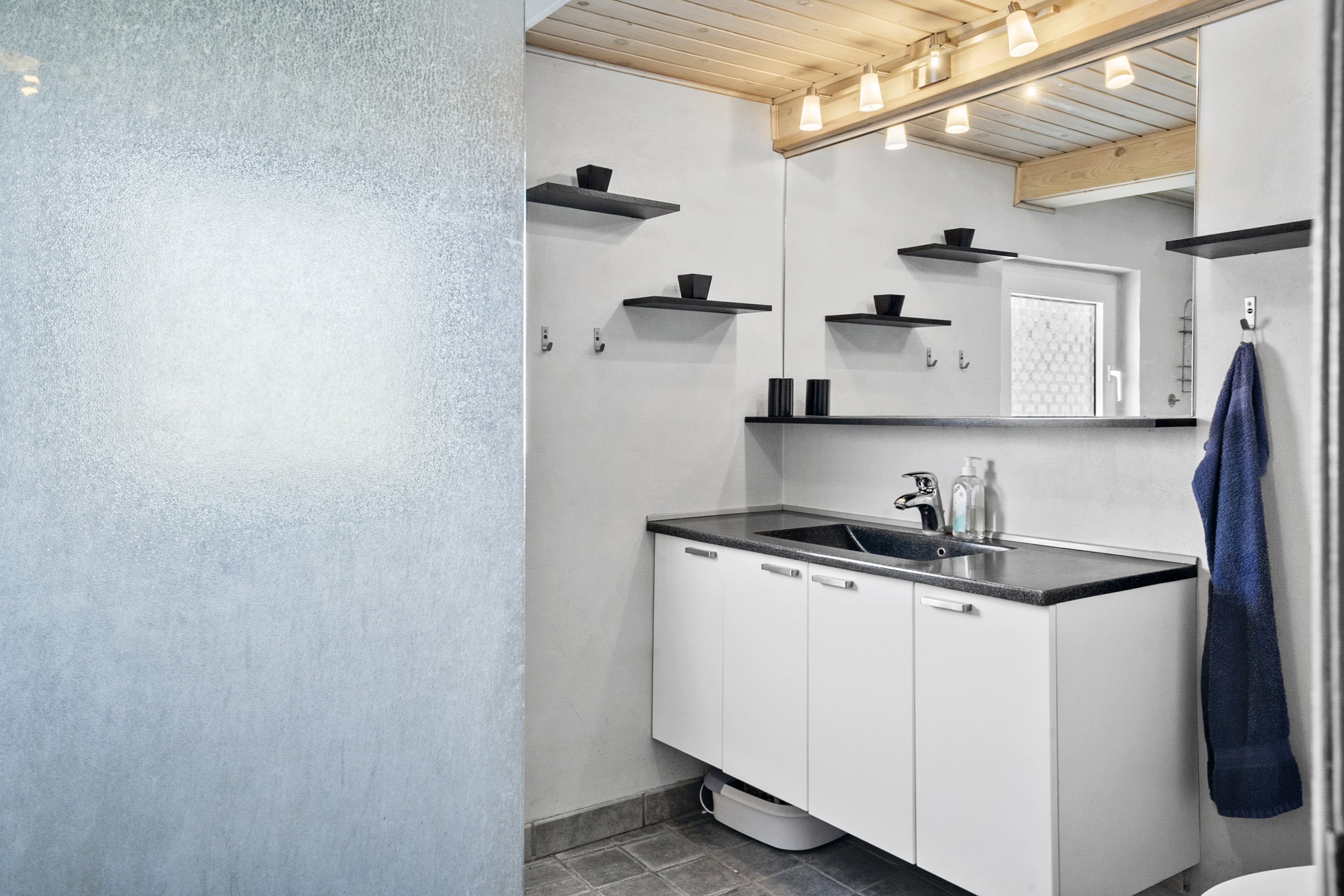 Fremhævet  billede i fuldskærmstilstand. Billede af Hovedvejen 118, Jestrup, 7790 Thyholm