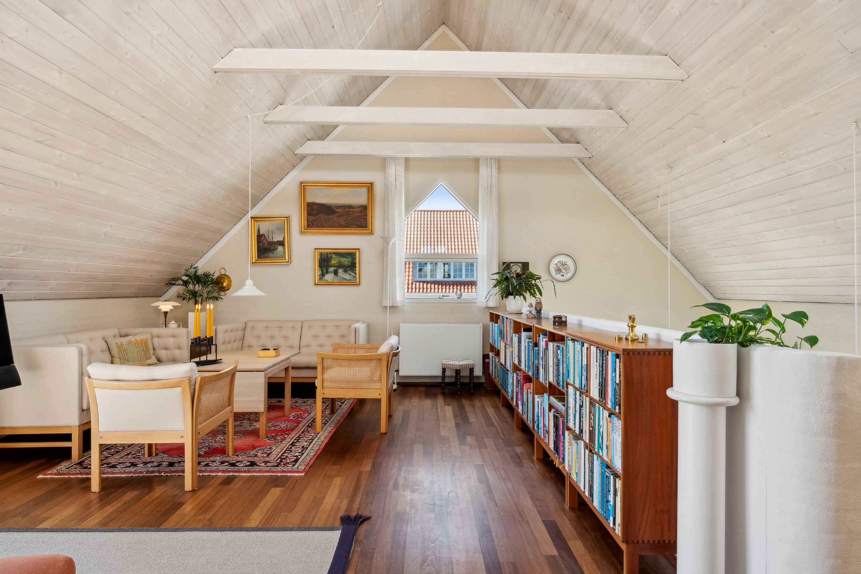 Fremhævet stue billede i fuldskærmstilstand. Billede af Birkevej 15, 8240 Risskov