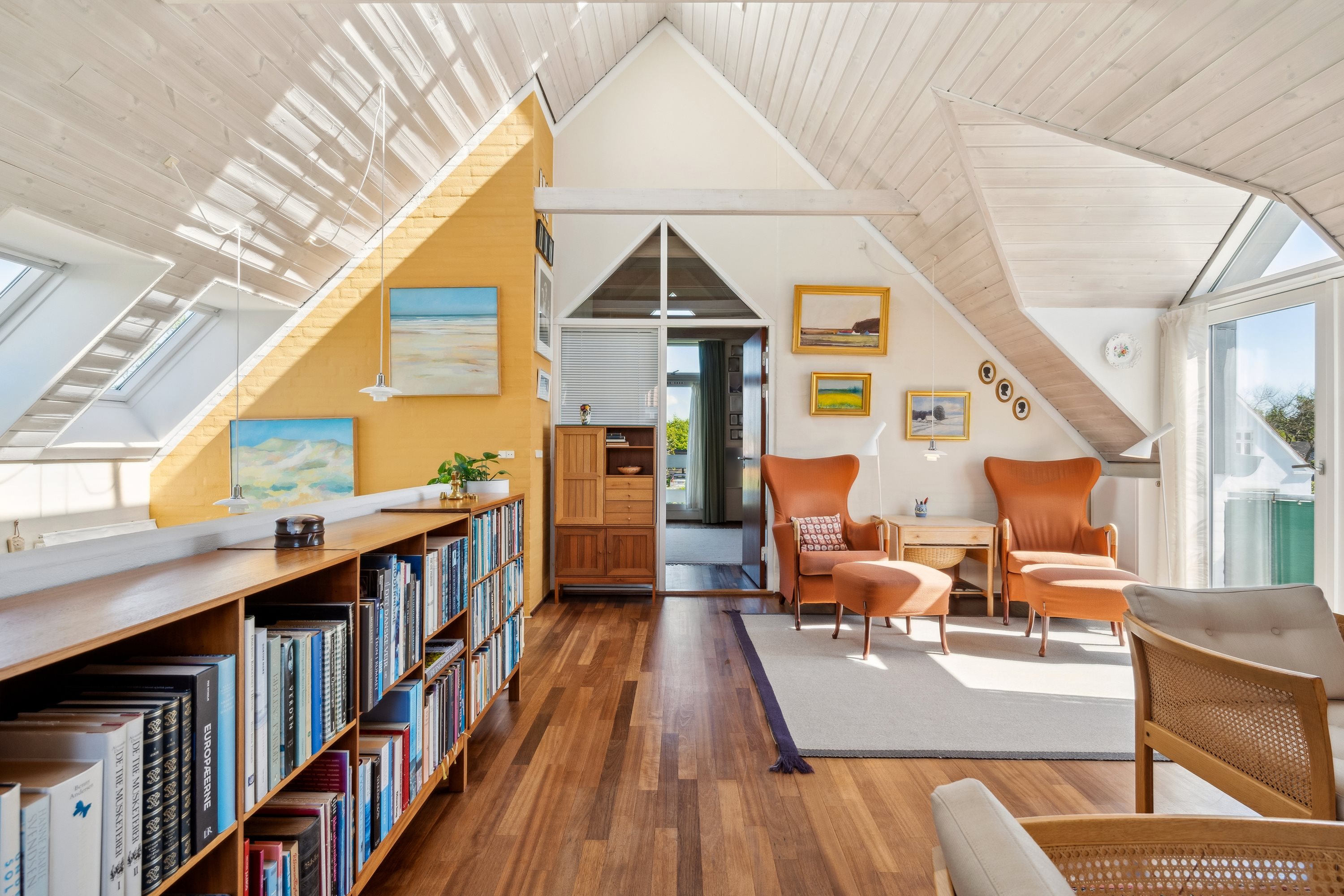 Fremhævet stue billede i fuldskærmstilstand. Billede af Birkevej 15, 8240 Risskov