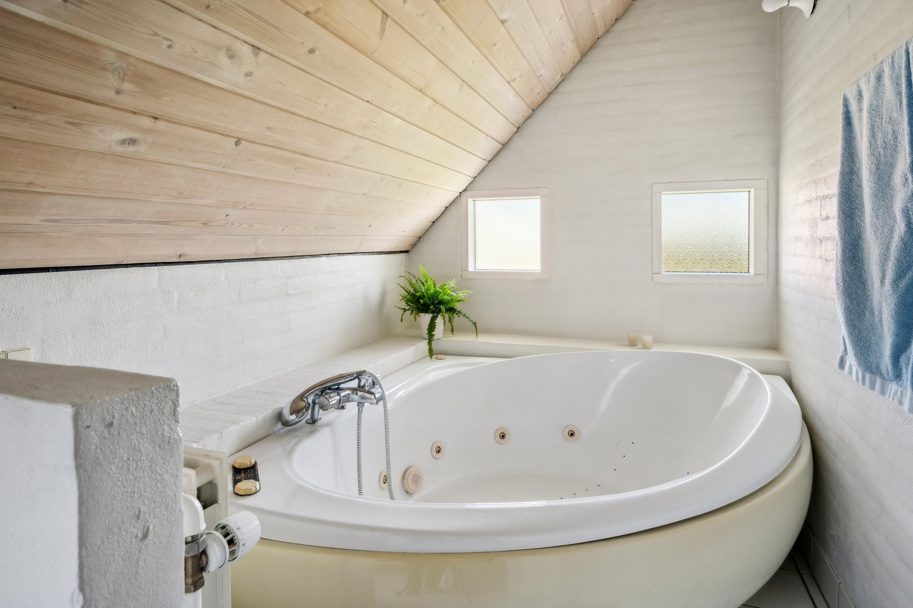 Fremhævet værelse billede i fuldskærmstilstand. Billede af Birkevej 15, 8240 Risskov