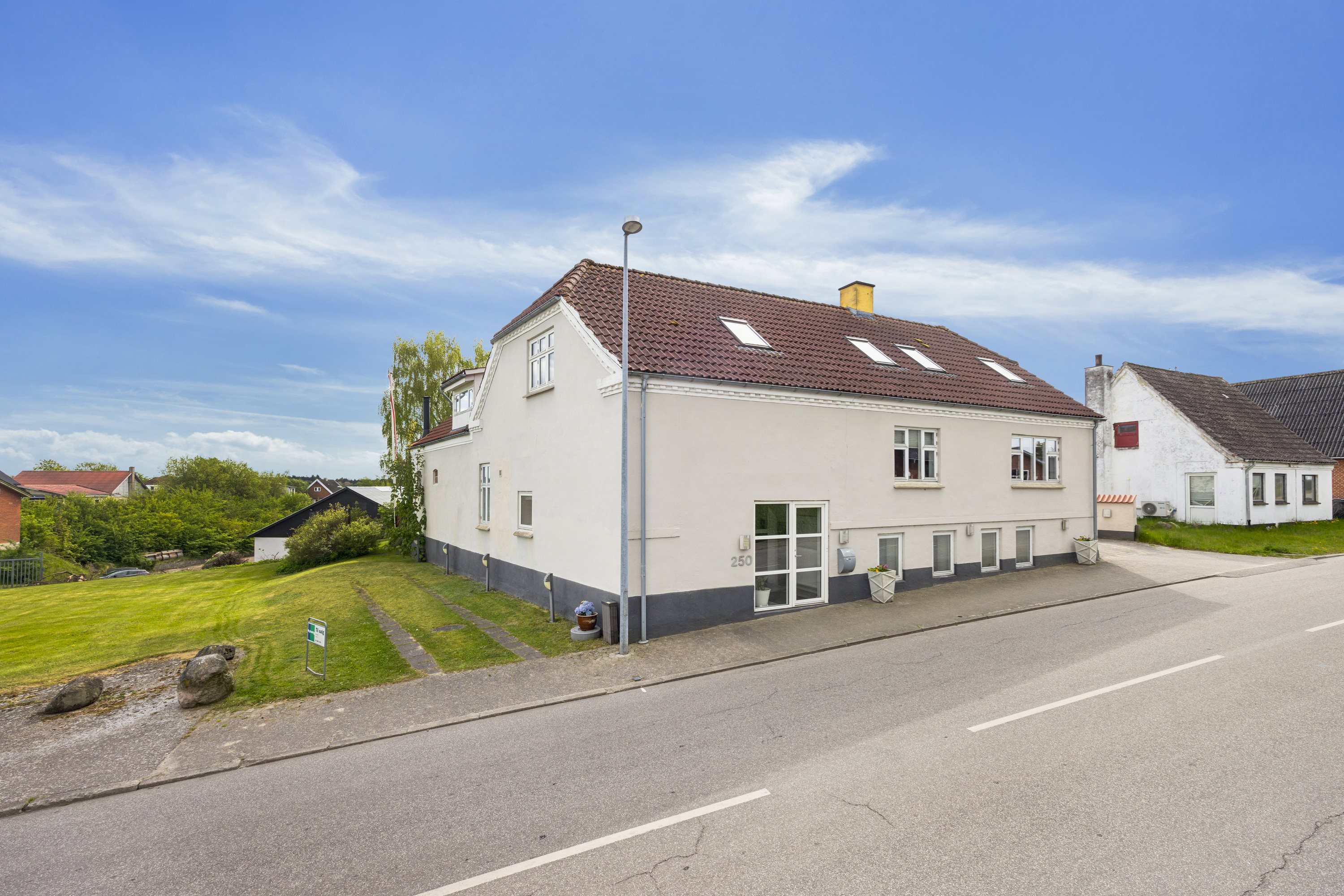 Fremhævet ejendom  billede i fuldskærmstilstand. Billede af Hannerupvej 250, 9500 Hobro