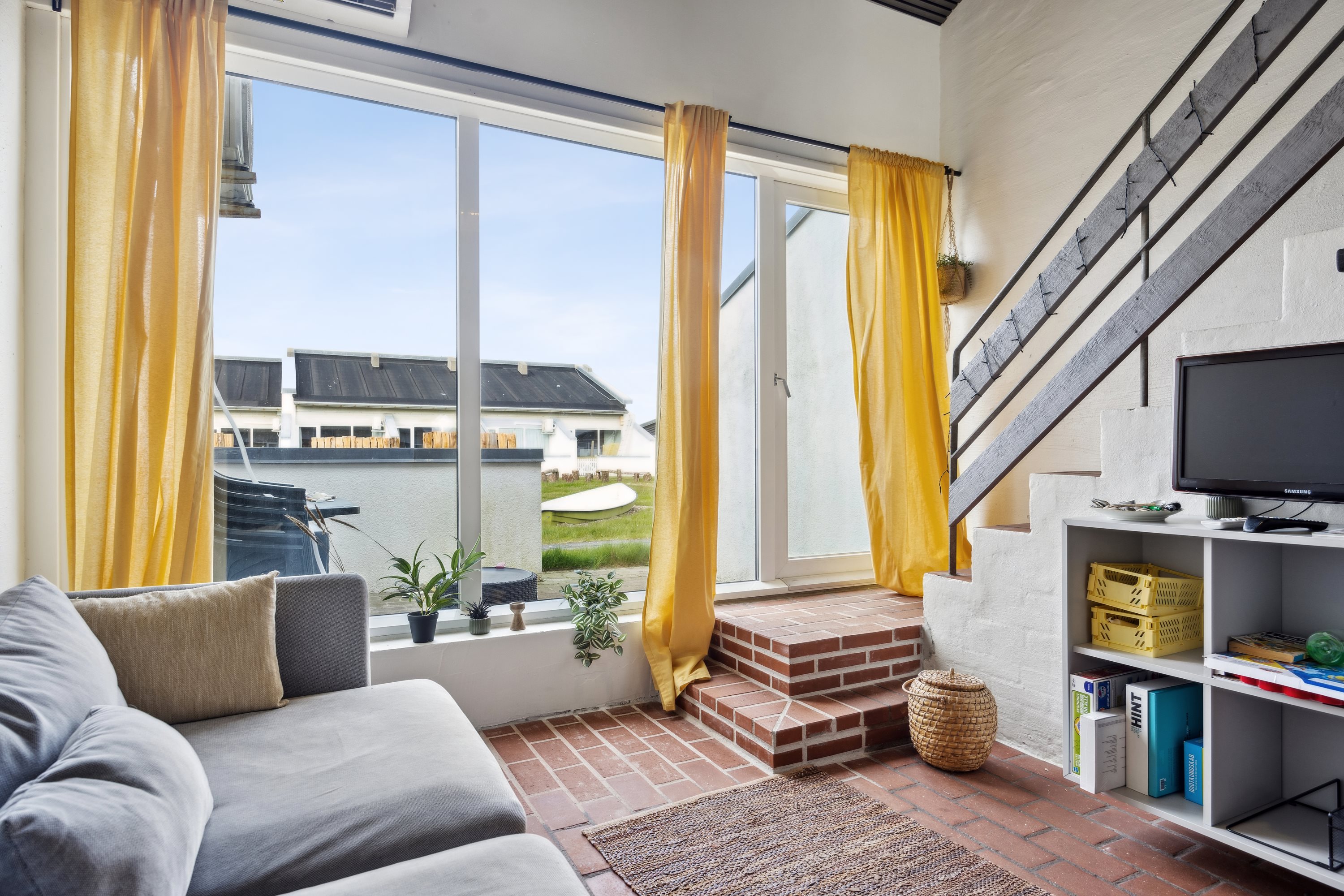 Fremhævet stue billede i fuldskærmstilstand. Billede af Strandvejen 150, 3., Tranum, 9460 Brovst