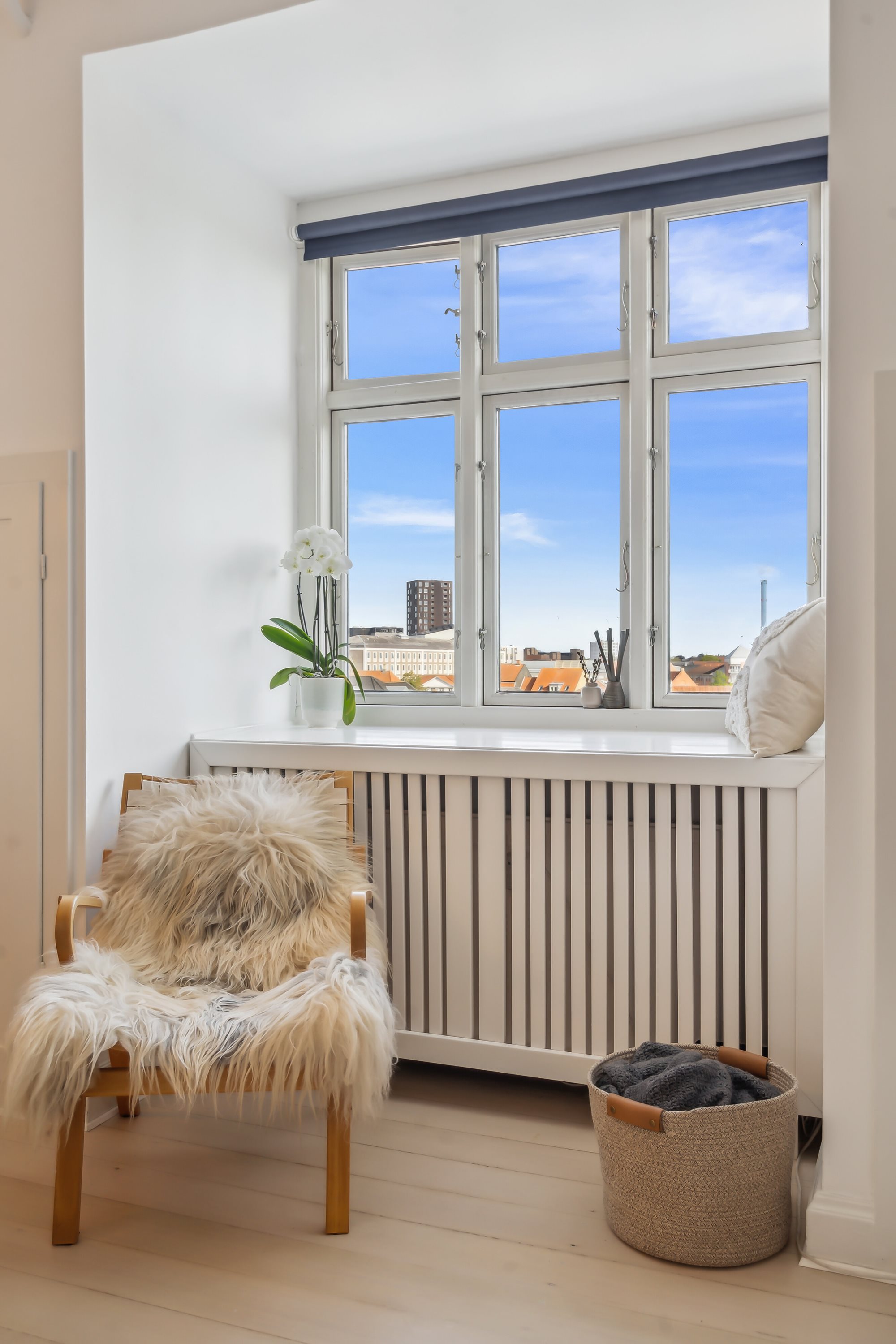 Fremhævet stue billede i fuldskærmstilstand. Billede af Christiansgade 9, 4. tv., 5000 Odense C