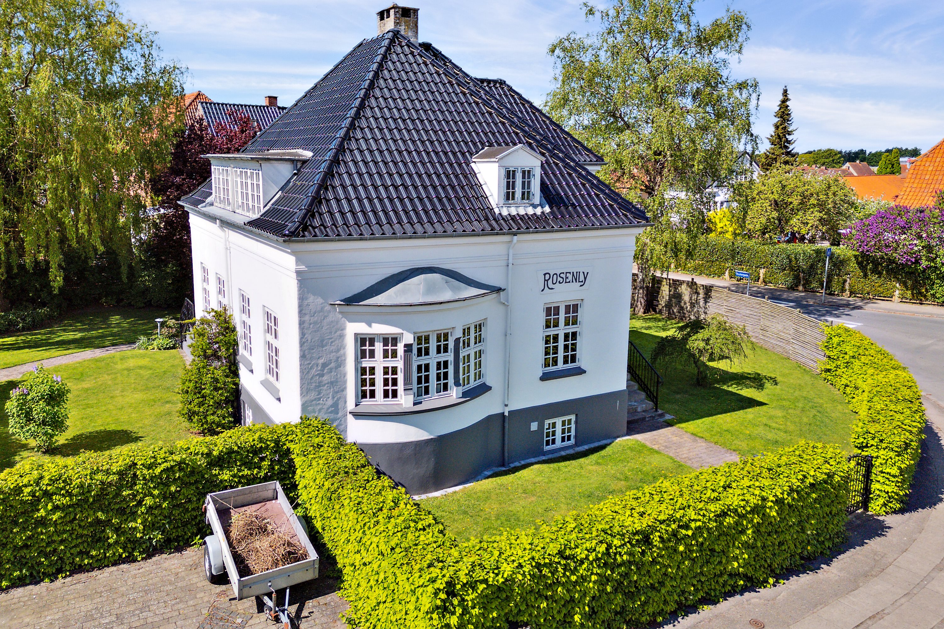 Fremhævet set fra vejen billede i fuldskærmstilstand. Billede af Sct.Knudsgade 15, 4200 Slagelse