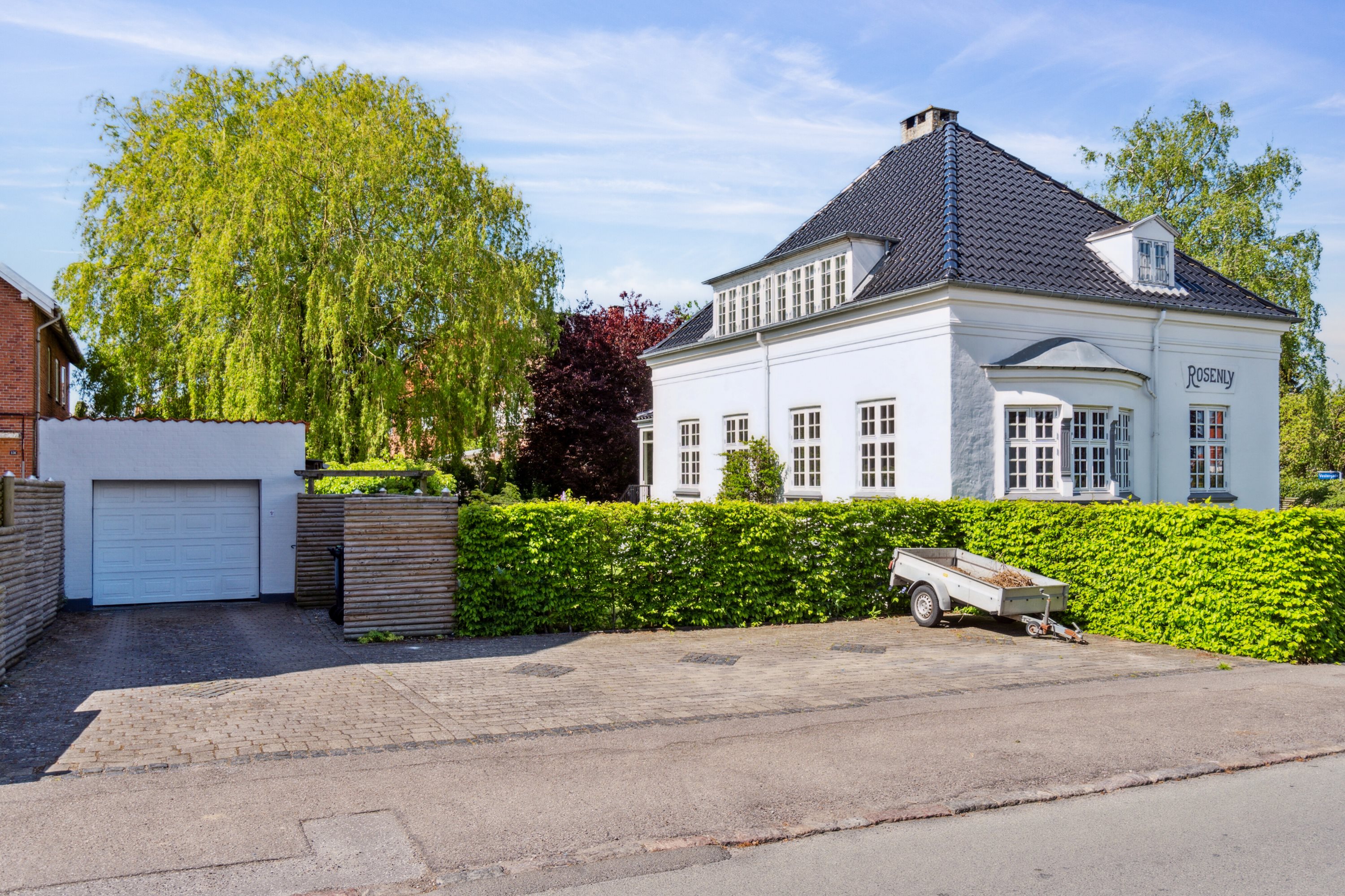 Fremhævet set fra vejen billede i fuldskærmstilstand. Billede af Sct.Knudsgade 15, 4200 Slagelse