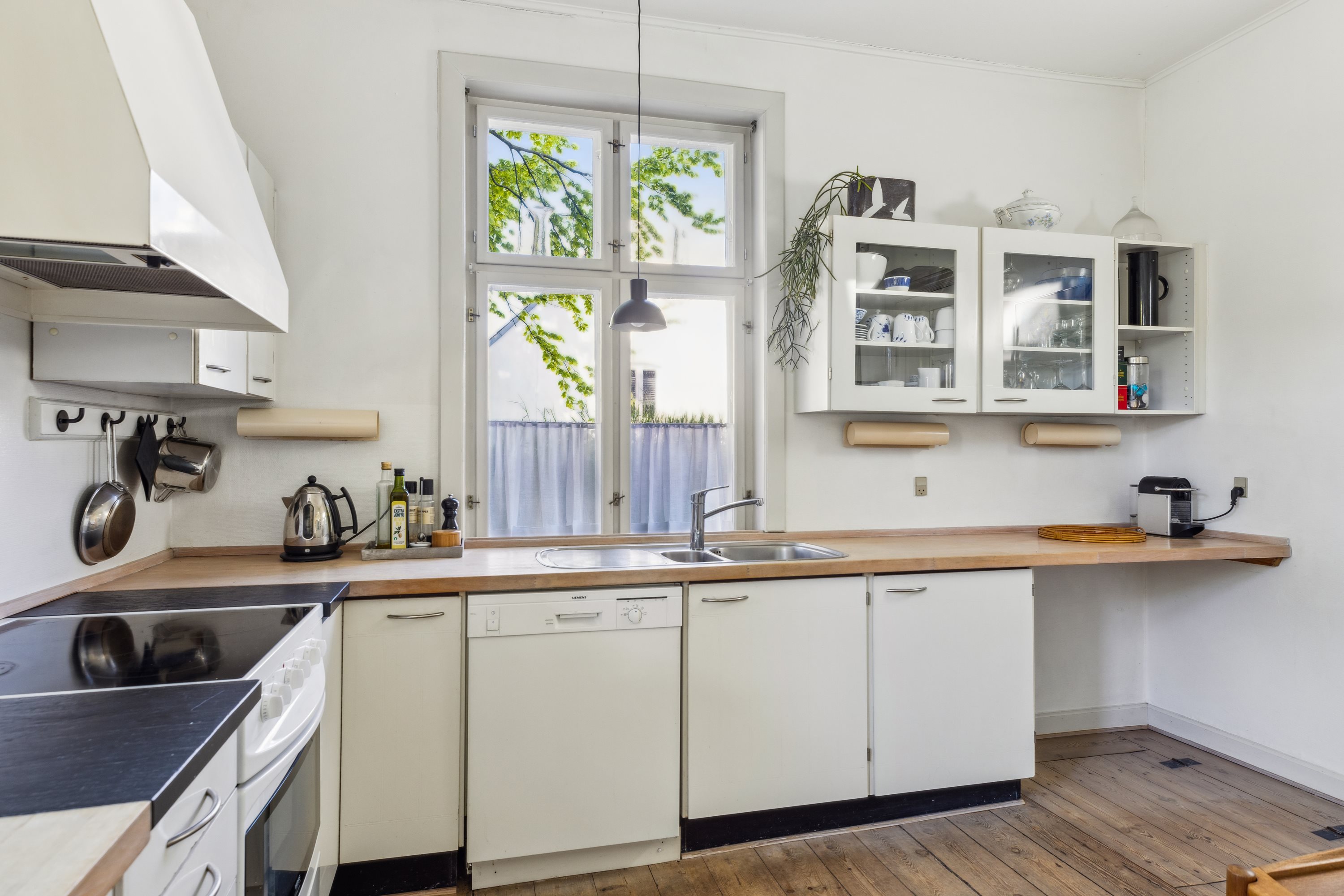 Fremhævet køkken billede i fuldskærmstilstand. Billede af Sct Nicolaj Gade 4, 6760 Ribe