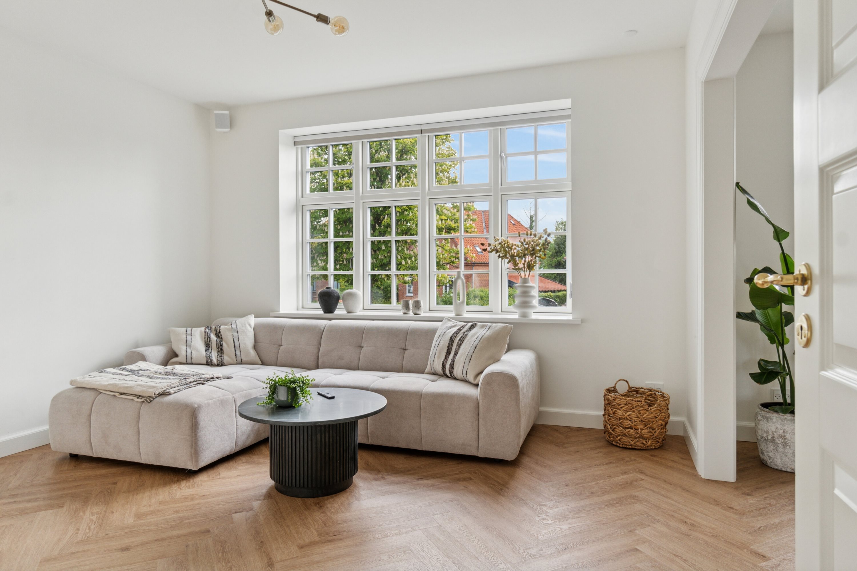 Fremhævet stue billede i fuldskærmstilstand. Billede af Holbergsgade 45, 4200 Slagelse