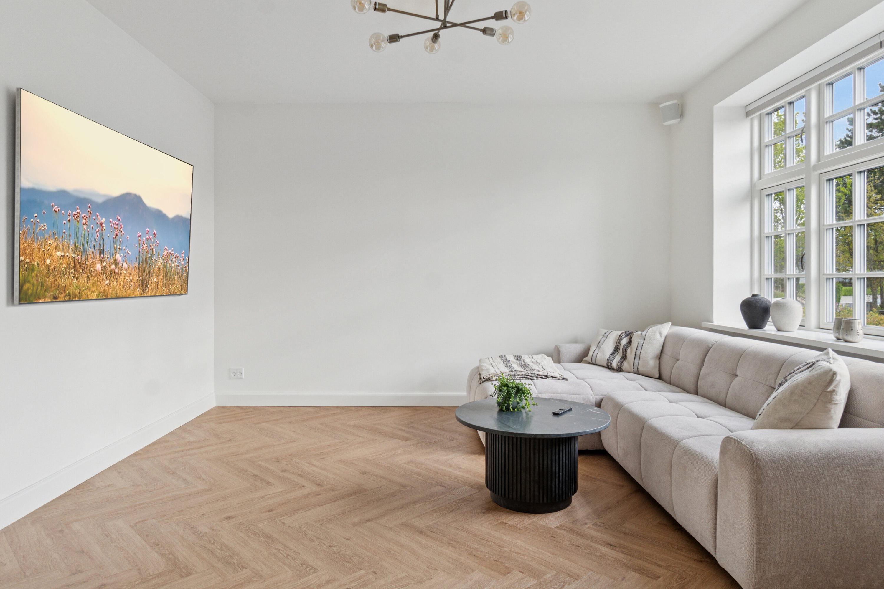 Fremhævet stue billede i fuldskærmstilstand. Billede af Holbergsgade 45, 4200 Slagelse