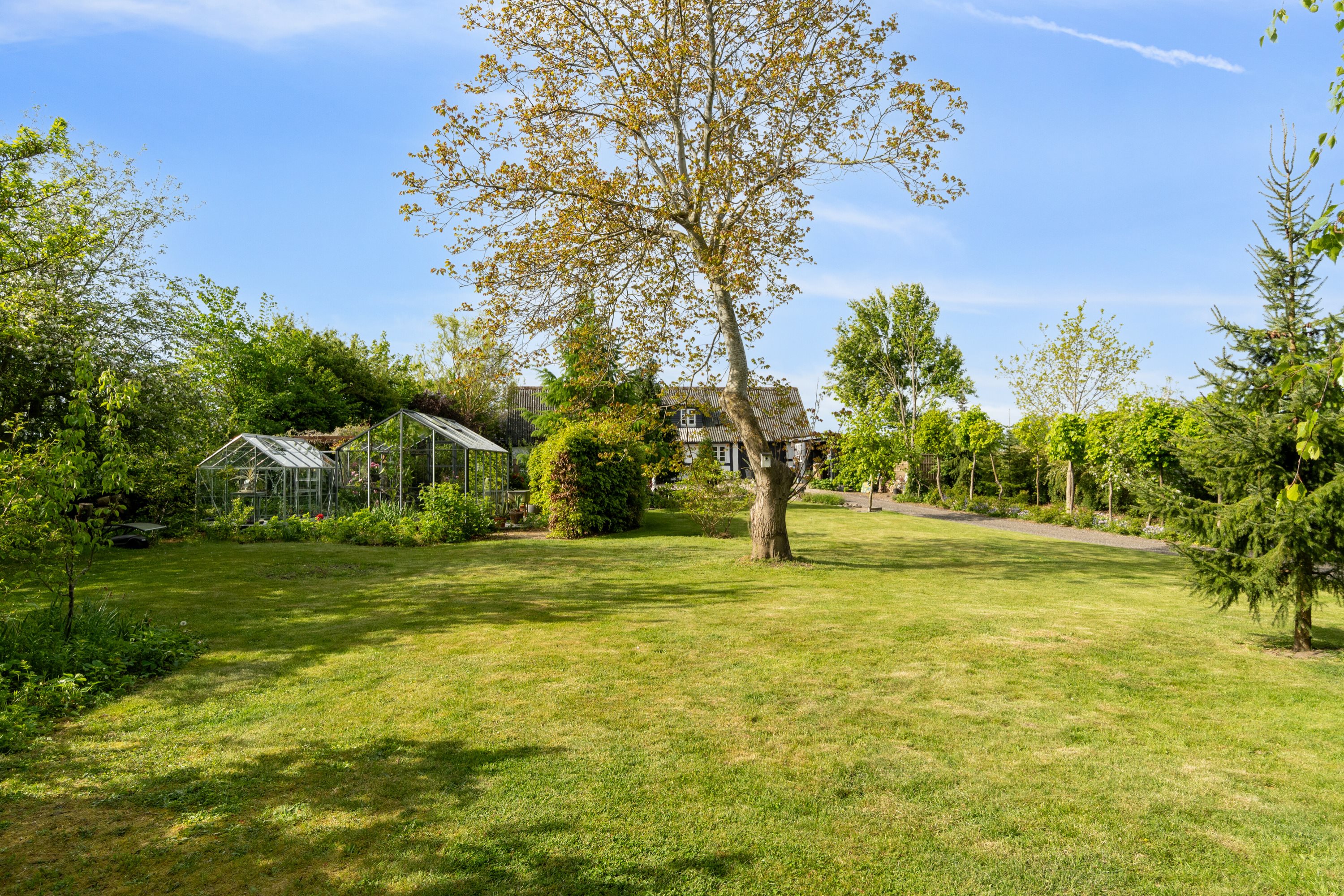 Fremhævet set fra haven billede i fuldskærmstilstand. Billede af Næstved Landevej 10, 4250 Fuglebjerg