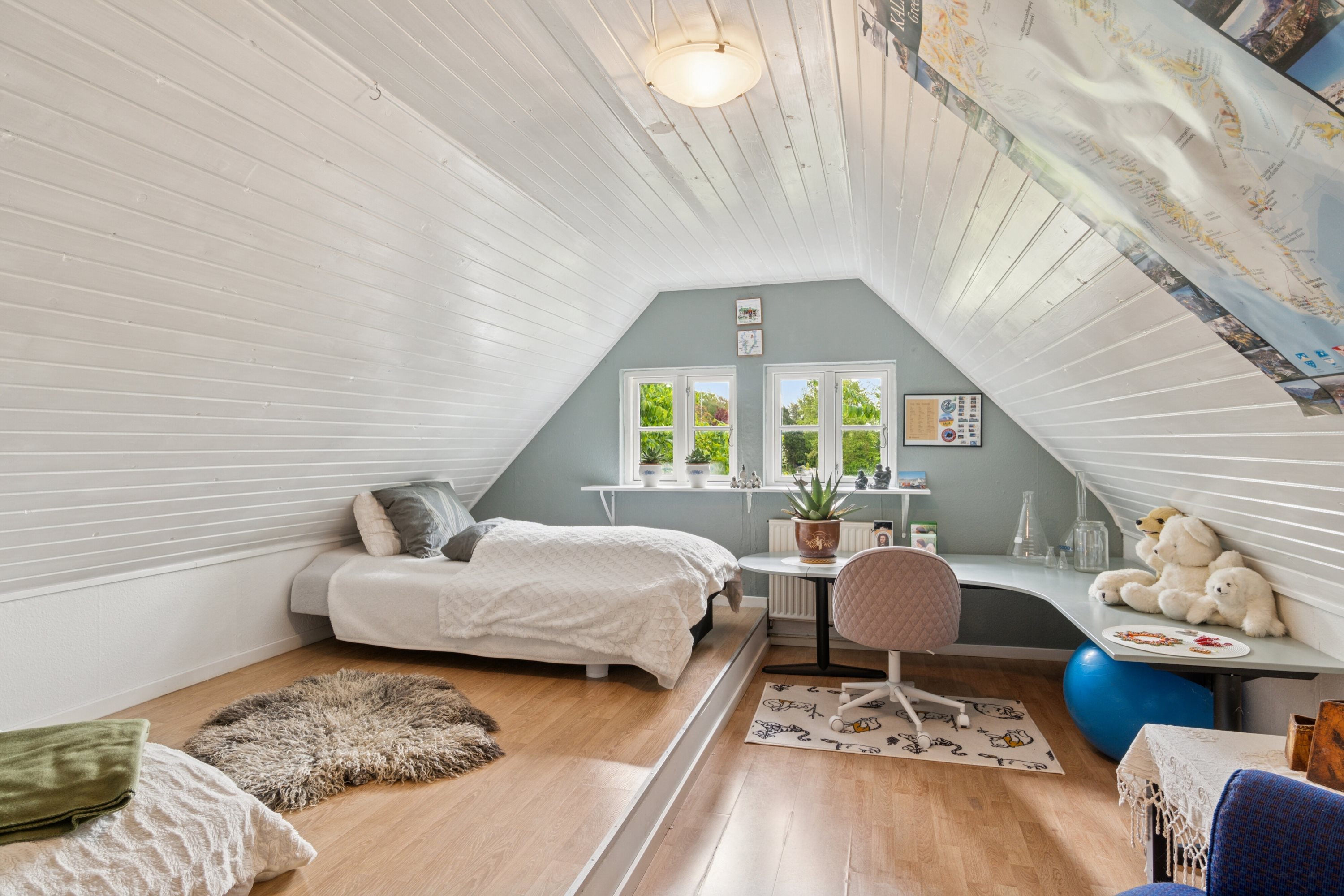 Fremhævet soveværelse billede i fuldskærmstilstand. Billede af Næstved Landevej 10, 4250 Fuglebjerg