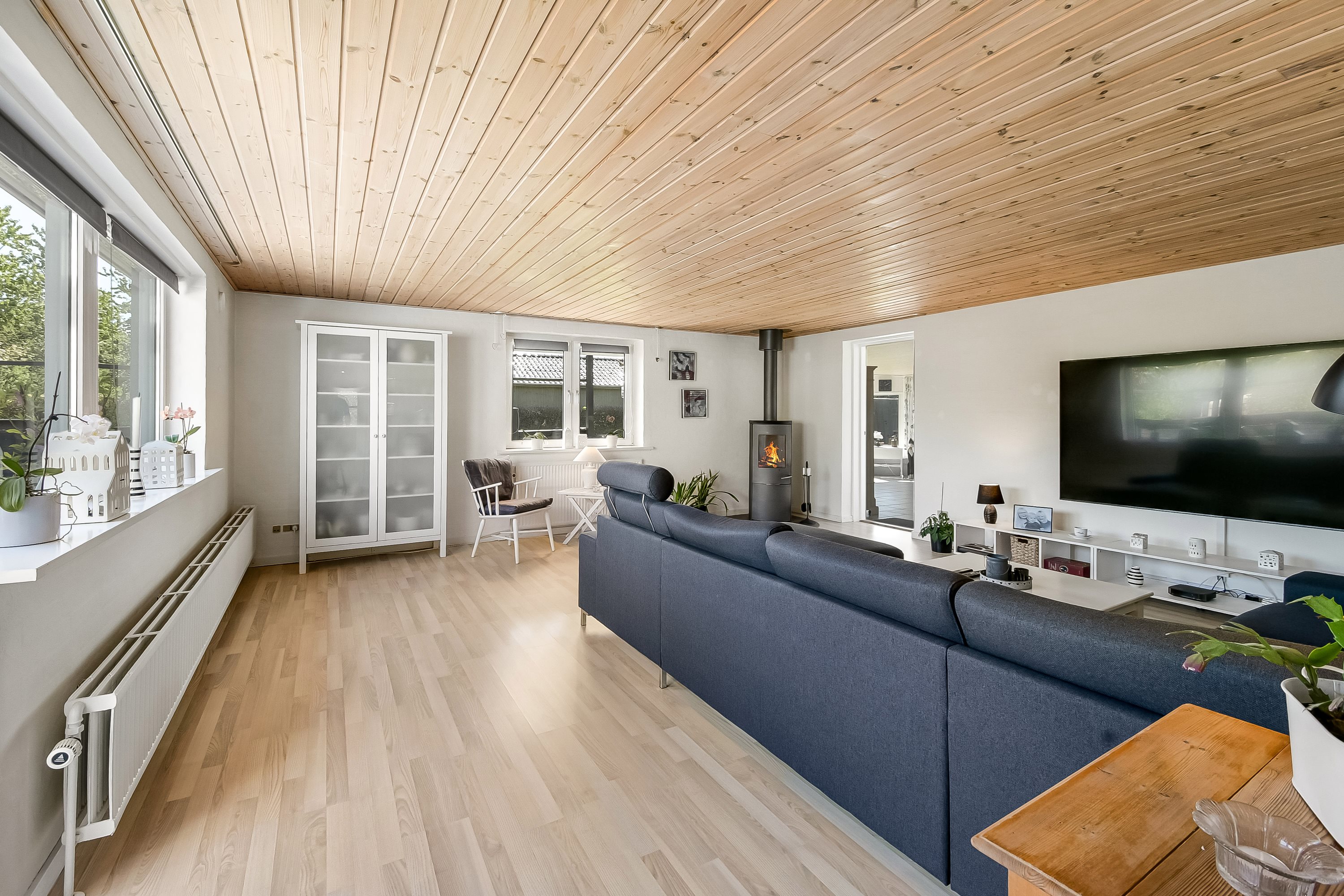 Fremhævet stue billede i fuldskærmstilstand. Billede af Sydvestvej 2, Humlum, 7600 Struer