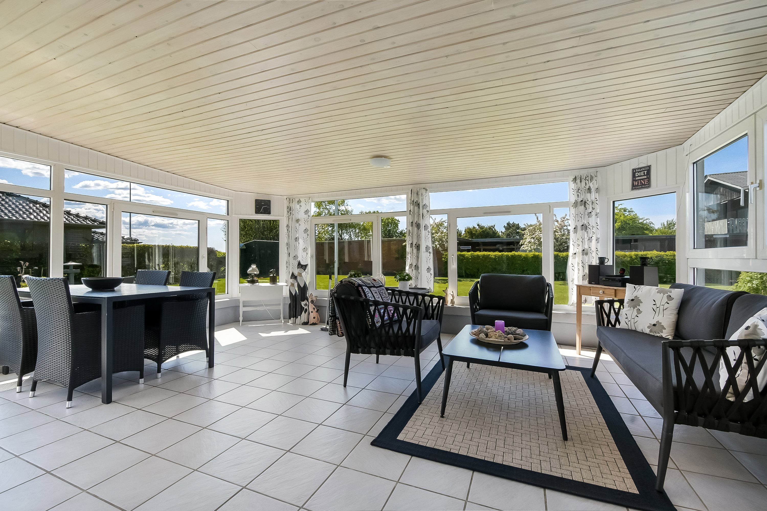 Fremhævet stue billede i fuldskærmstilstand. Billede af Sydvestvej 2, Humlum, 7600 Struer