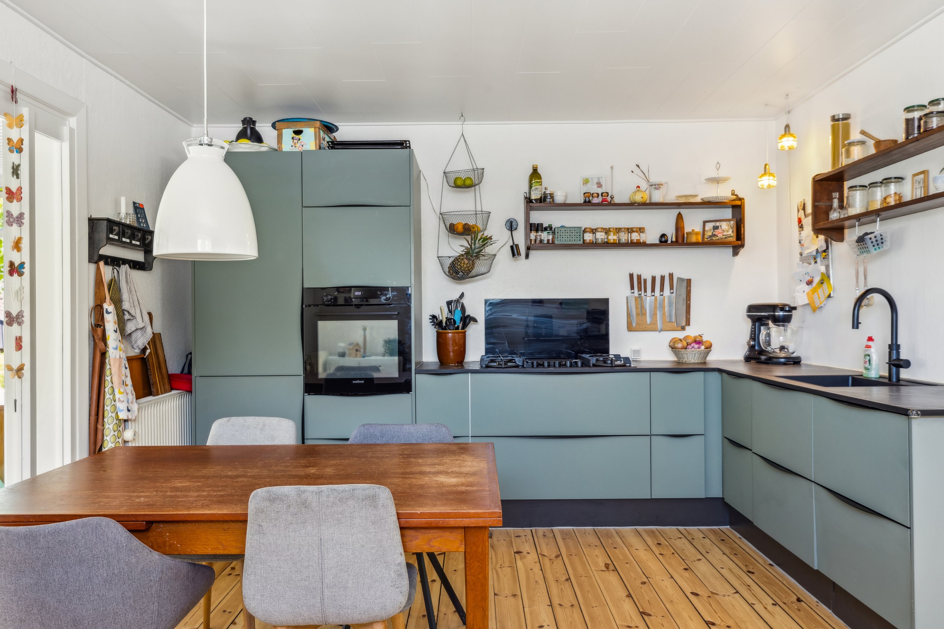 Fremhævet køkken billede i fuldskærmstilstand. Billede af Obbekjærvej 4, 6760 Ribe