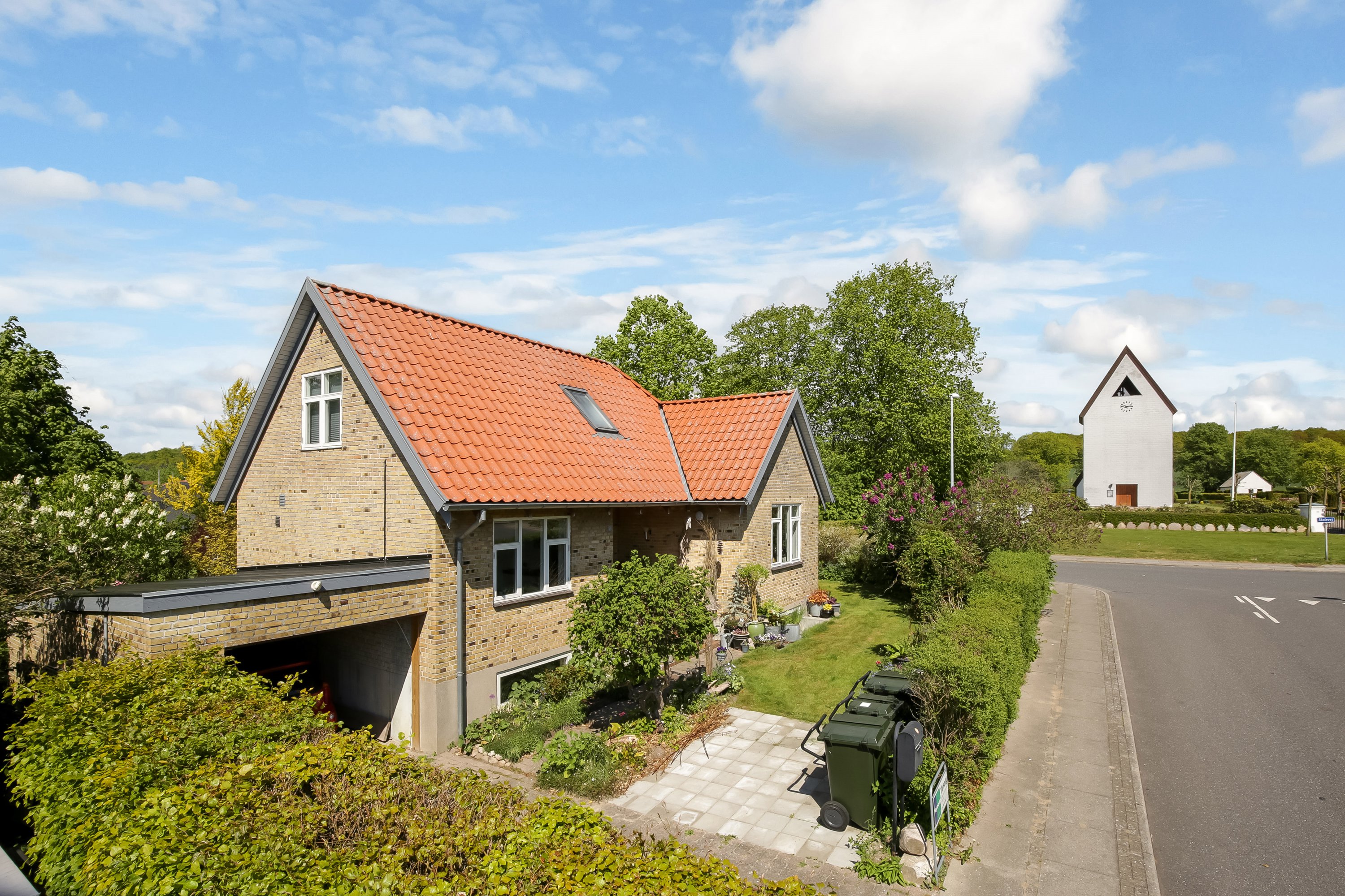 Fremhævet ejendommen billede i fuldskærmstilstand. Billede af Kirkevej 21, Pindstrup, 8550 Ryomgård