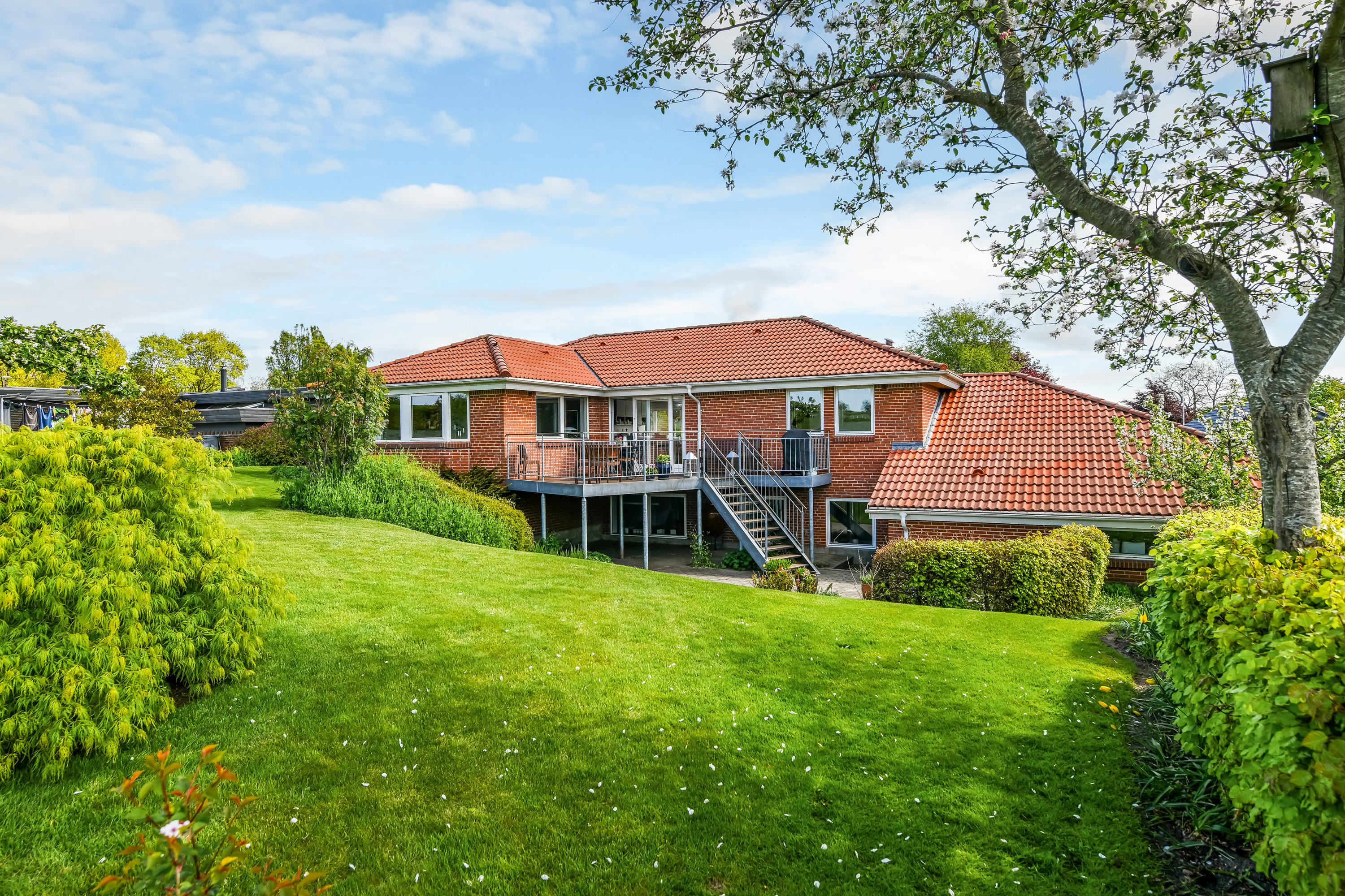 Fremhævet ejendommen billede i fuldskærmstilstand. Billede af Søllingdalvej 88, 7250 Hejnsvig